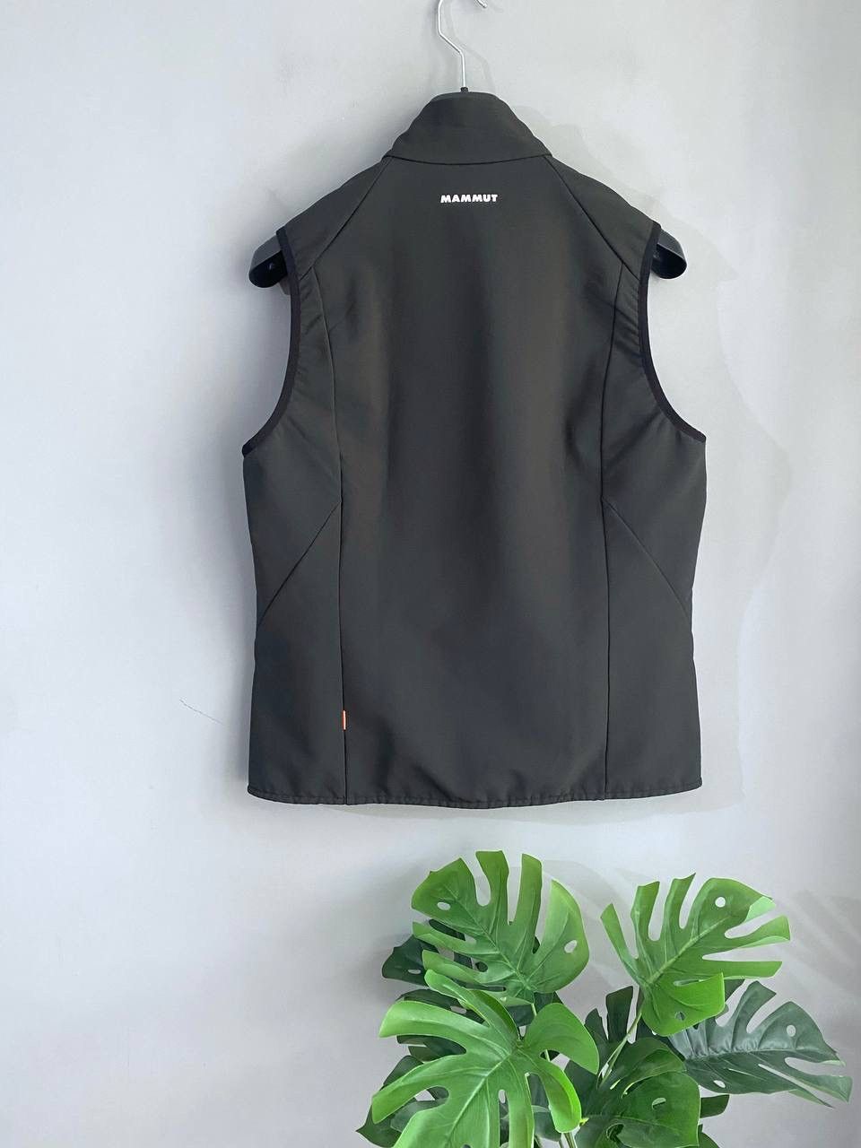 Mammut Mammut Women's Outdoor Hiking Softshell Vest With Fleece, L Size L / US 10 / IT 46 - 8 Thumbnail