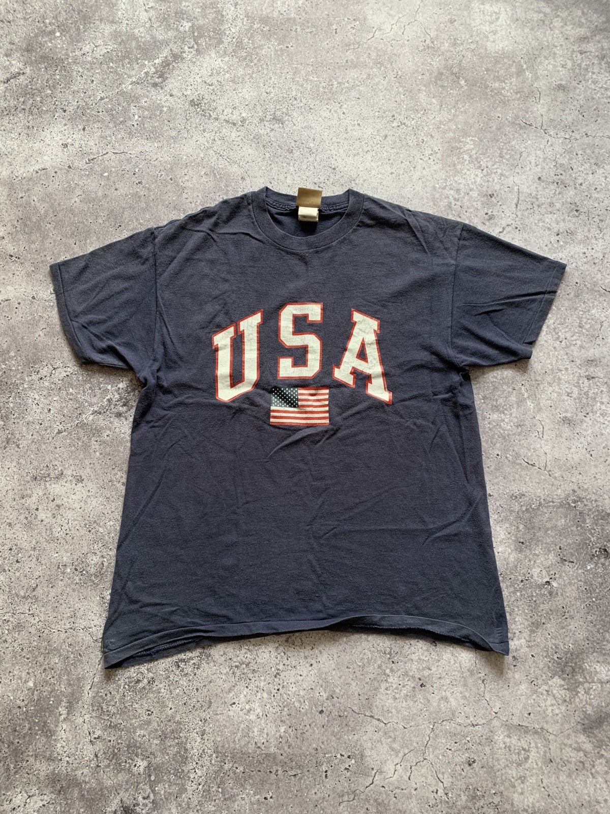 Other 🔥VINTAGE 90s USA FLAG SINGLE STITCH FADED Y2K TEE SHIRT Size US XL / EU 56 / 4 - 1 Thumbnail