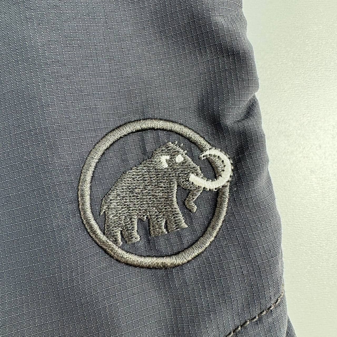 Mammut Mammut Hiking Outdoor Cargo Shorts Navy Mens Size L Size US 36 / EU 52 - 3 Thumbnail