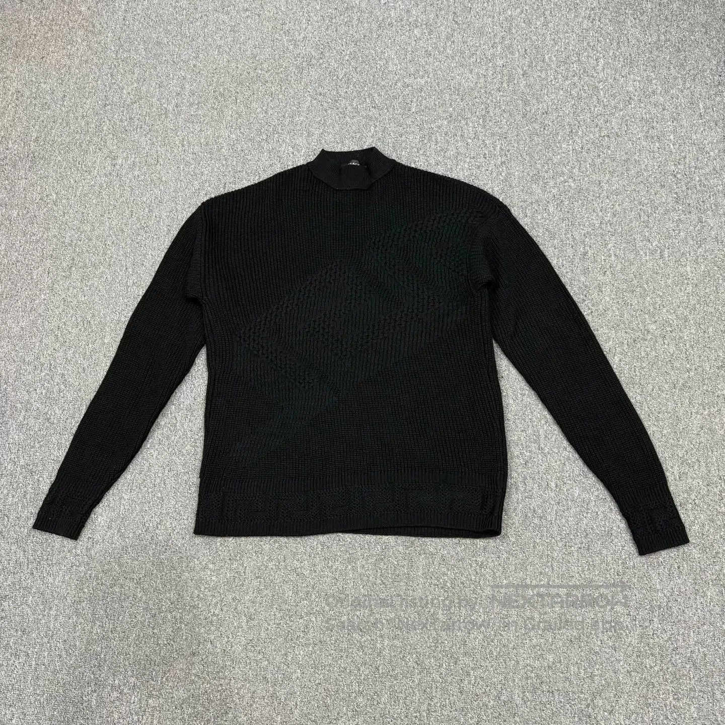 Versace Versace Black Knit Sweater Medusa Pattern. Size US S / EU 44-46 / 1 - 1 Thumbnail