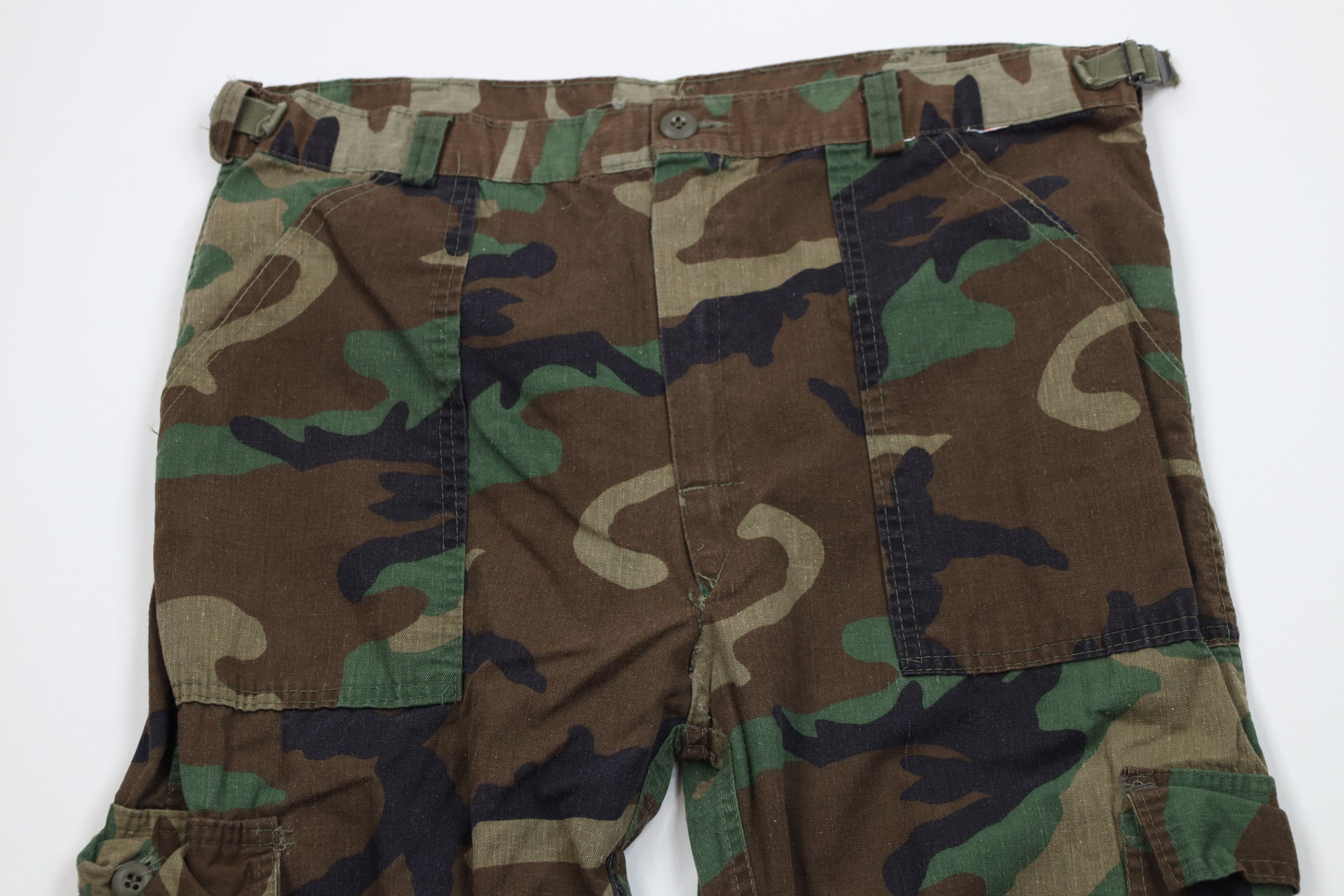 Vintage Vintage 80s 90s Streetwear Wide Leg Camouflage Cargo Pants Size US 36 / EU 52 - 2 Thumbnail