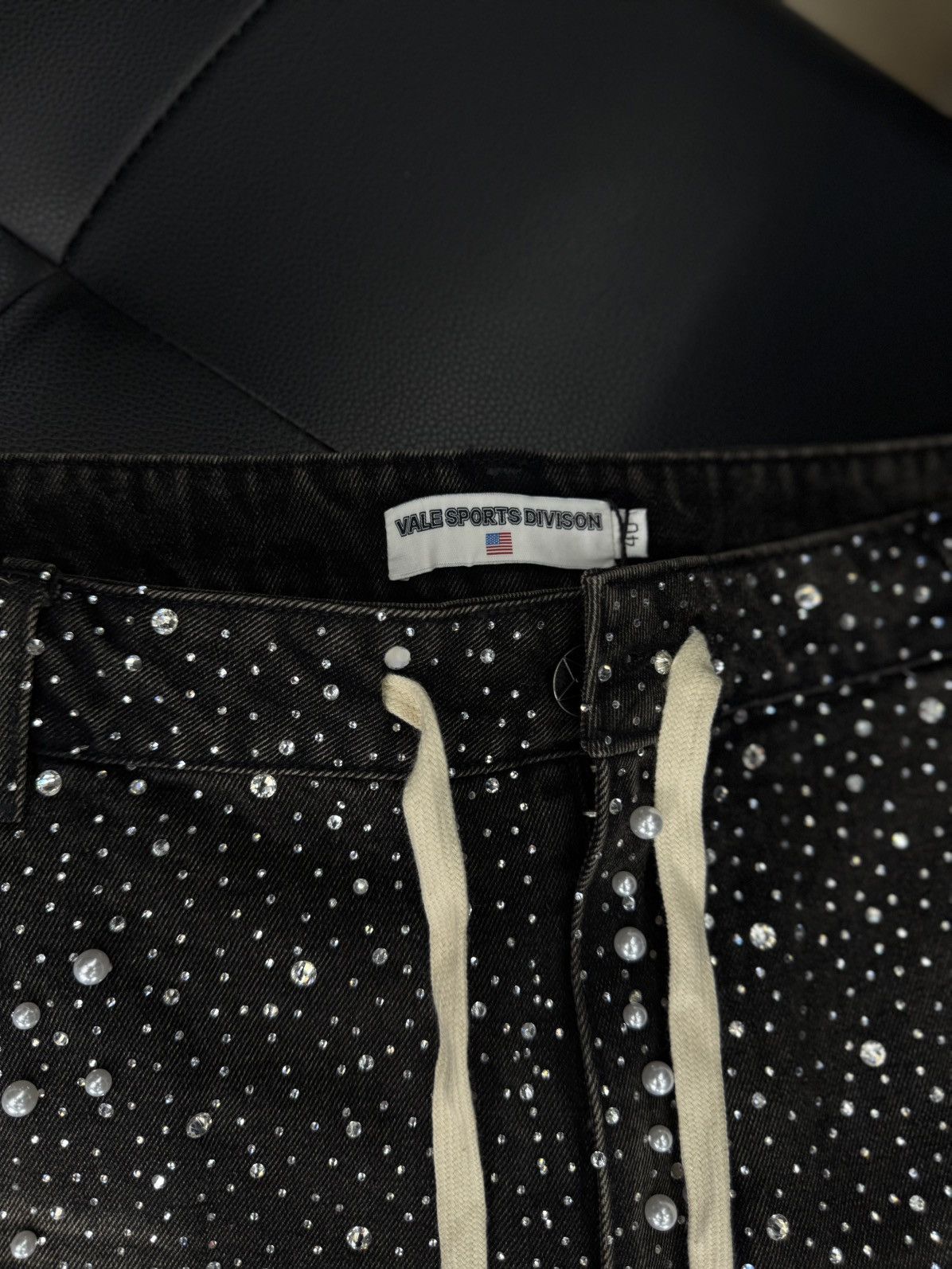 Vale Valley Vale Rhinestone Shorts Black Size 40 (NEW) Size US 40 / EU 56 - 7 Thumbnail