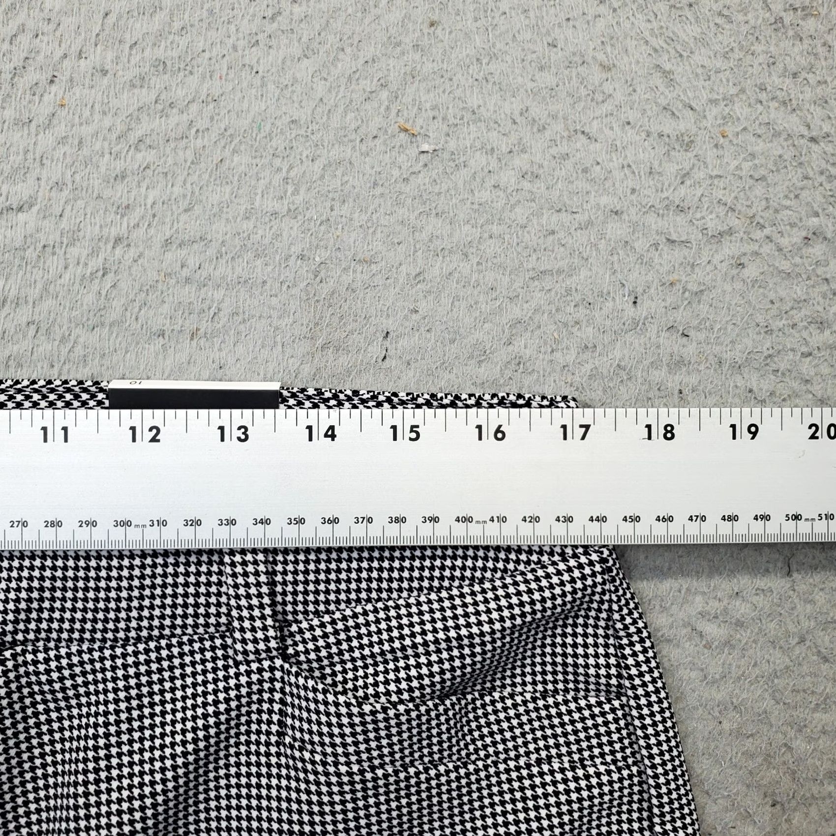 Torrid Torrid Cropped Pants Women's 10 Multi Houndstooth Wide-Leg Pants XS? Size 32" / US 10 / IT 46 - 5 Thumbnail
