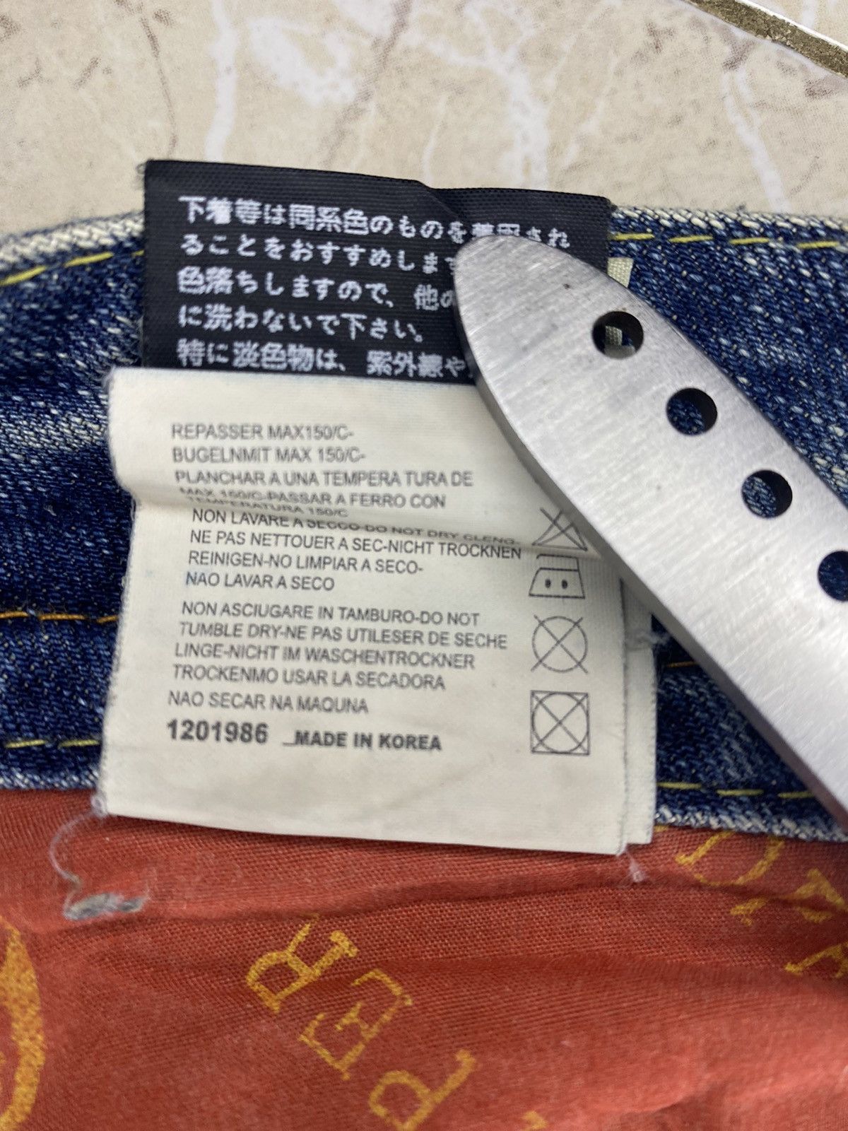 If Six Was Nine × Japanese Brand × Le Grande Bleu (L.G.B.) Vintage Red Pepper Flared Jean Distressed Size US 33 - 11 Thumbnail