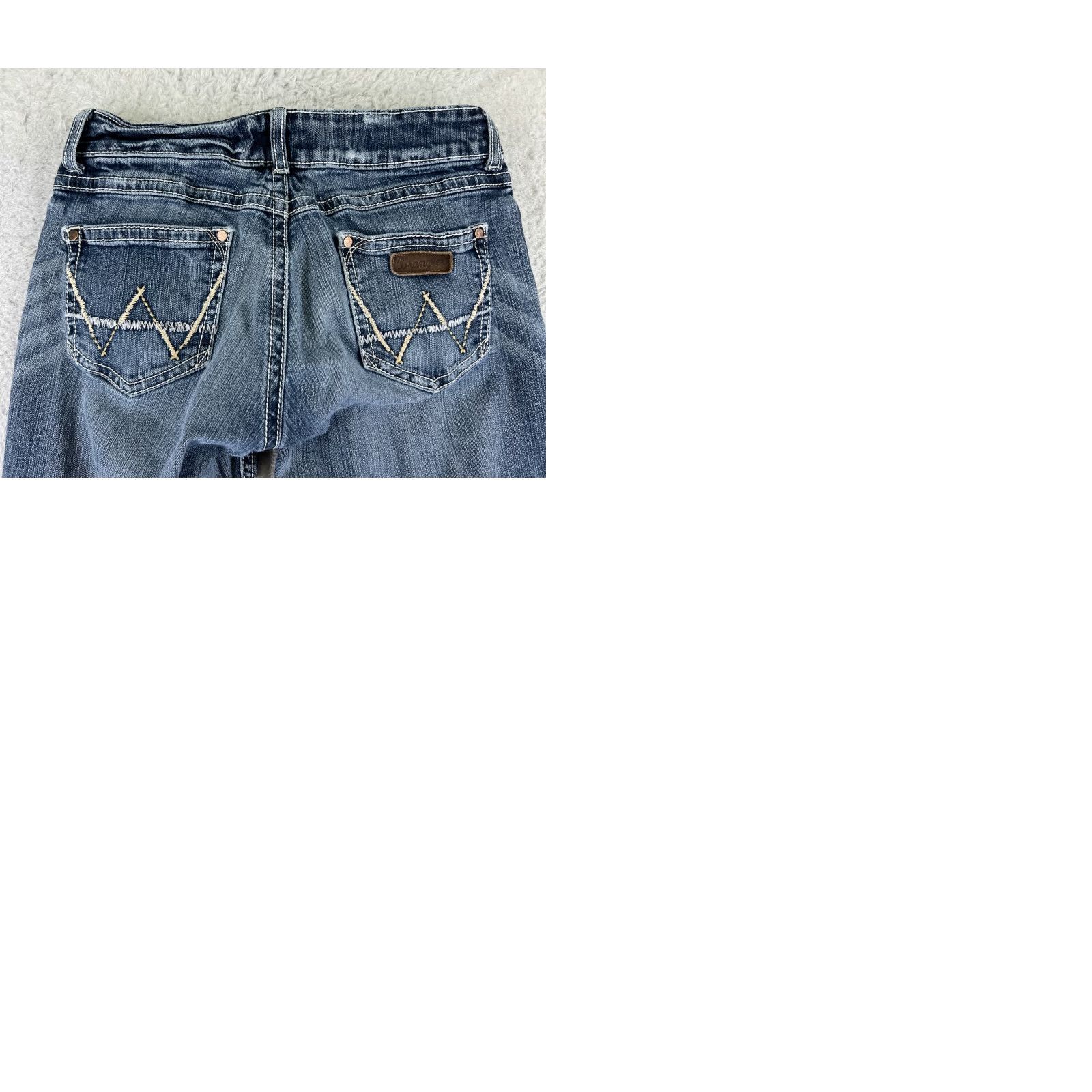 Wrangler Wrangler Jeans Women 7 Blue Denim Bootcut Distressed Cotton Blend 5-Pocket Design Bootcut Wrangler Size 28" / US 6 / IT 42 - 10 Thumbnail