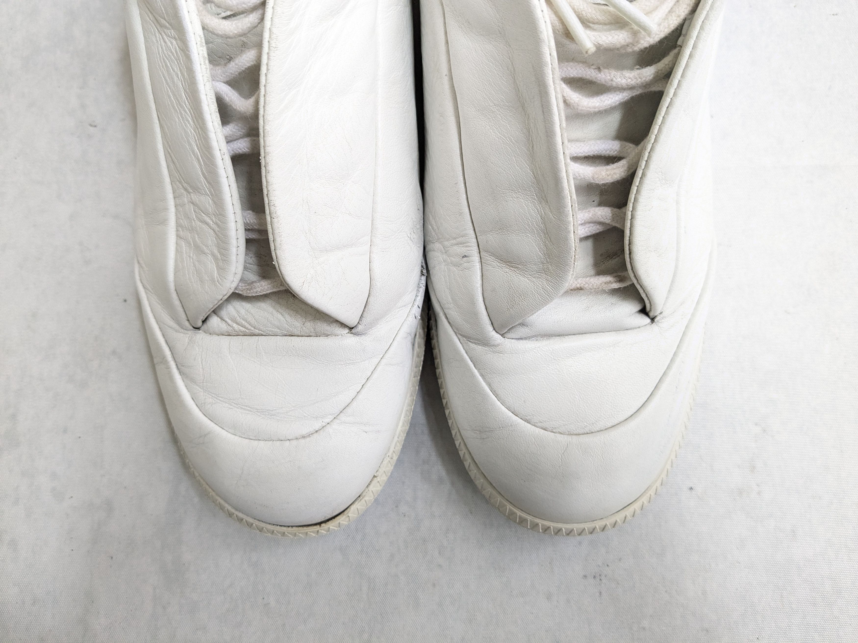 Maison Margiela Maison Margiela Future White 9 42 Low Tops Leather Size US 9 / EU 42 - 2 Thumbnail