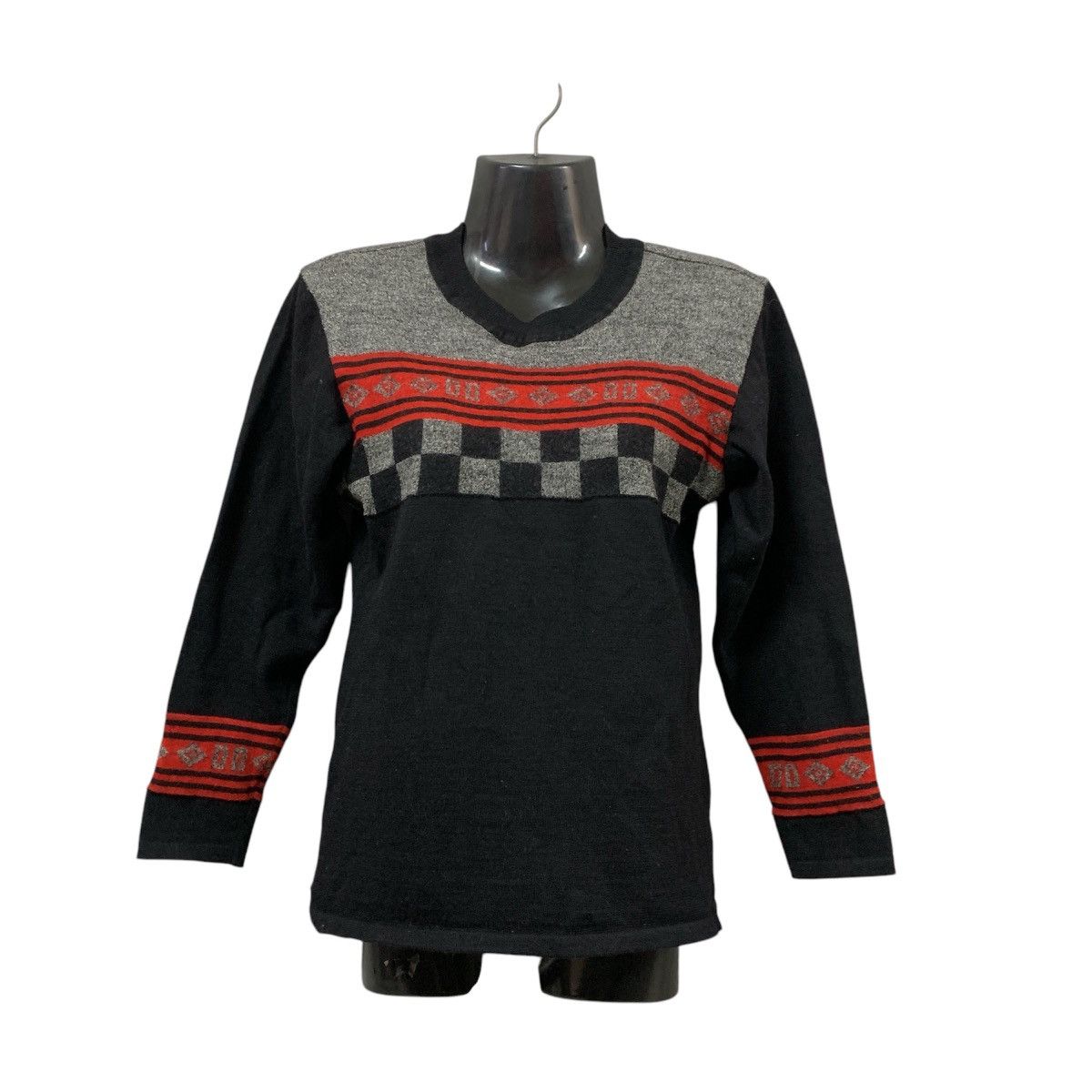 Pierre Cardin Vtg Pierre Cardin Tricot Wool Sweater Size M / US 6-8 / IT 42-44 - 1 Thumbnail