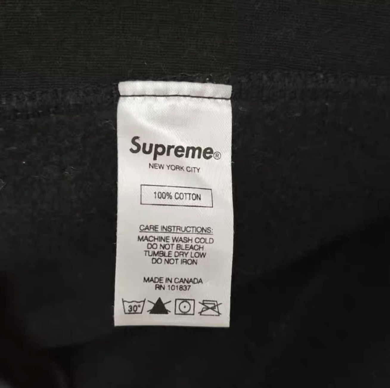 Supreme Supreme fw18 black on black box logo crewneck Size US L / EU 52-54 / 3 - 5 Thumbnail