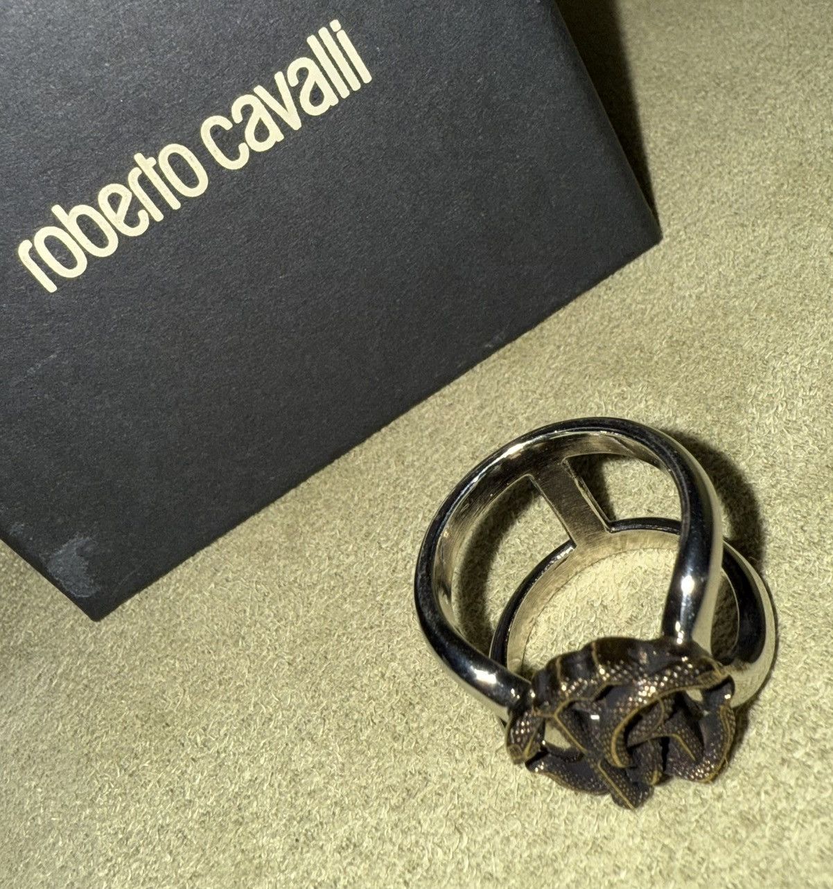 Roberto Cavalli Roberto Cavalli Monogram Serpent Ring, size 9, silver/gold Size ONE SIZE - 6 Thumbnail