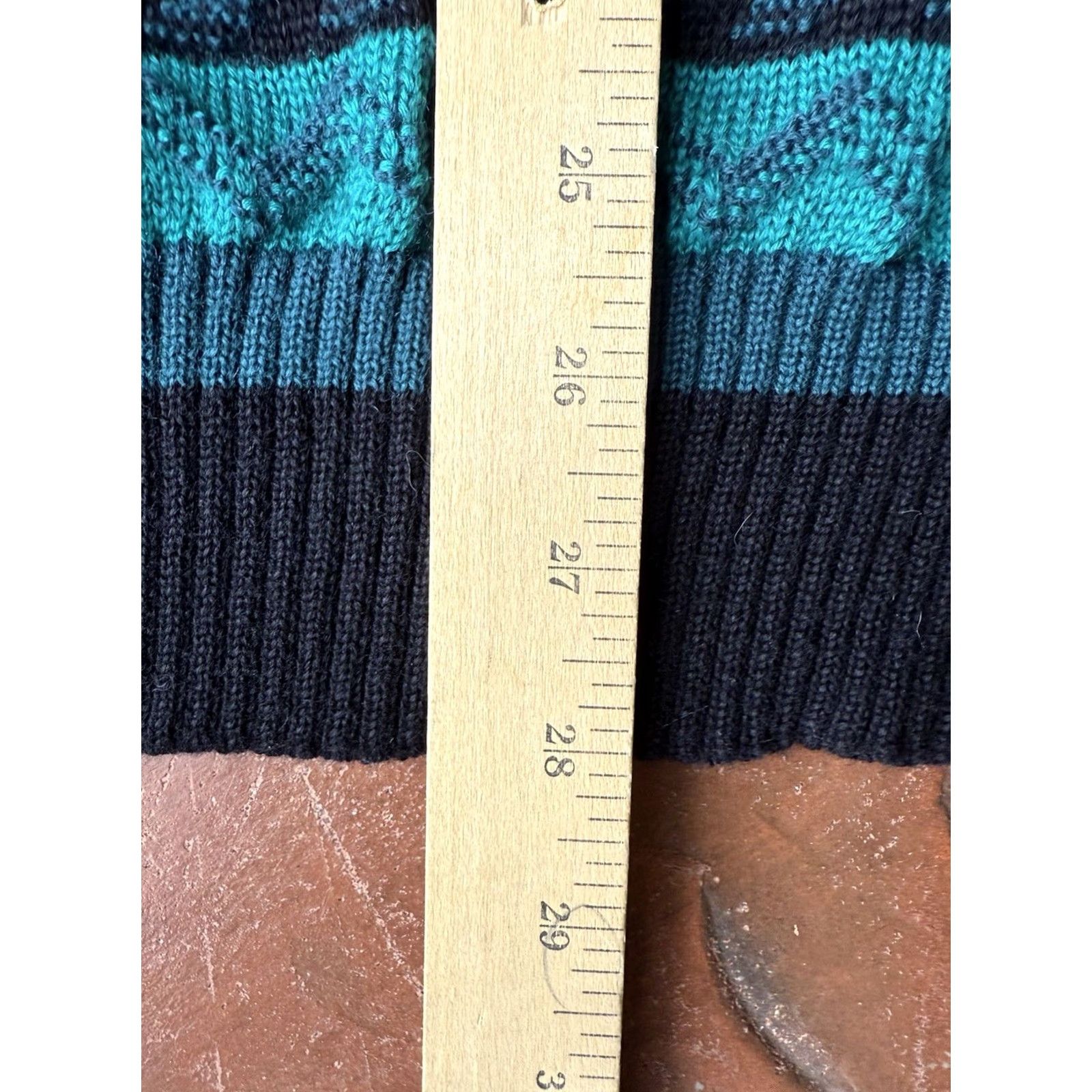 Vintage VINTAGE Tyrolia Ski Wool Crewneck Sweater Geometric 80s Men L Blue, Logo, Regular Fit Size US L / EU 52-54 / 3 - 6 Thumbnail