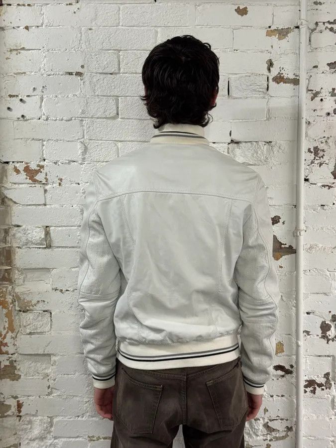 Just Cavalli 2000s Cavalli White Buttoned Leather Jacket Size US M / EU 48-50 / 2 - 3 Thumbnail