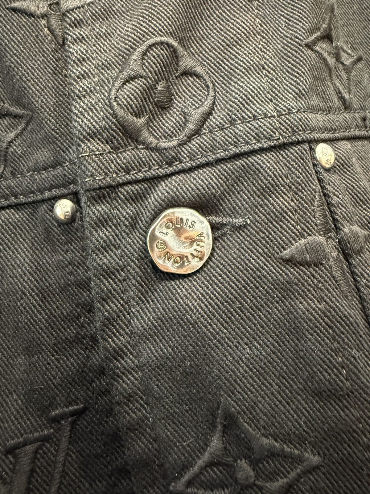 Louis Vuitton Louis Vuitton Black Red Monogram Denim Jacket Size US XL / EU 56 / 4 - 5 Thumbnail