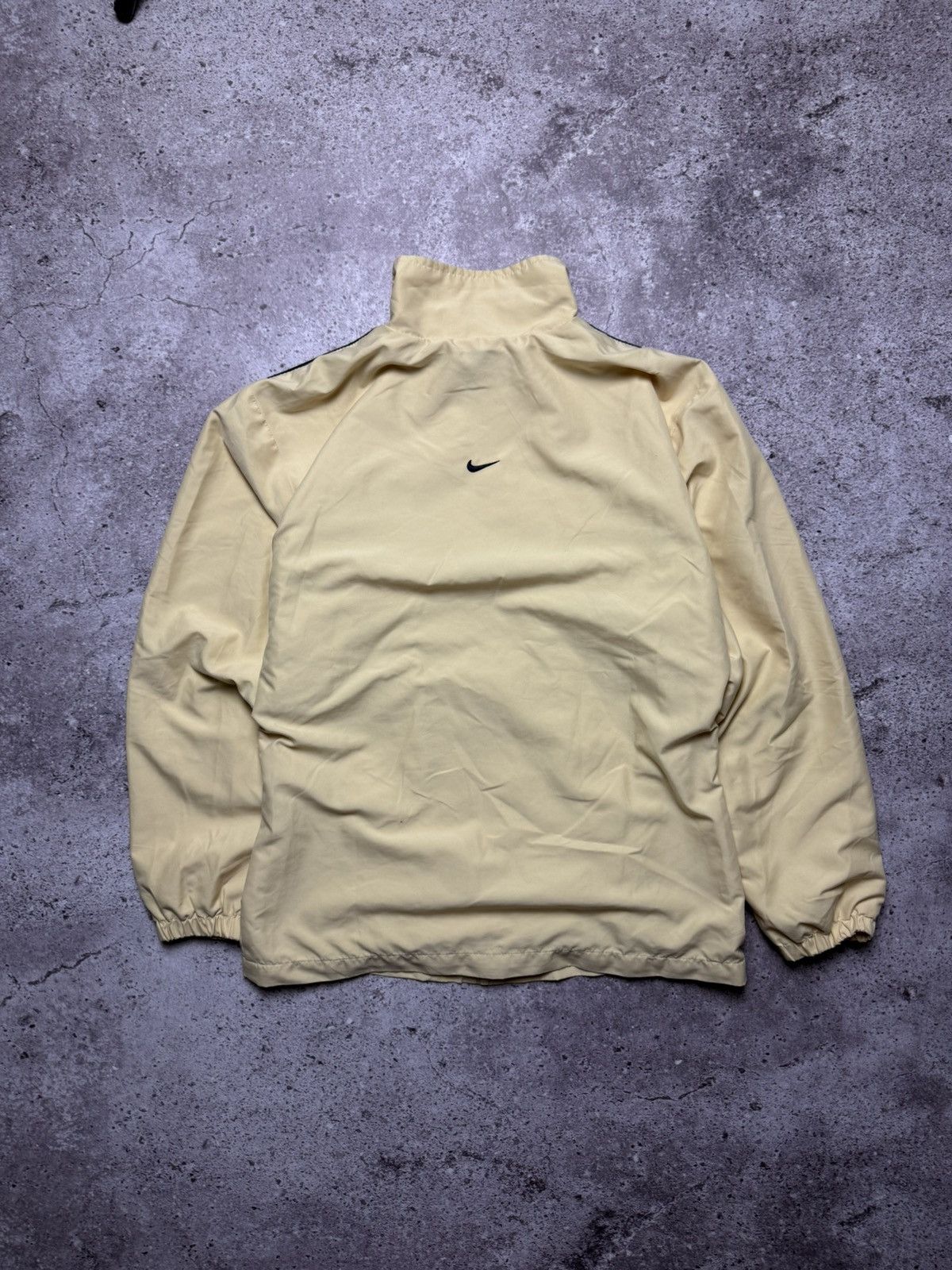 Nike Vintage Nike Nylon Winbreaker jacket 90s y2k Size US M / EU 48-50 / 2 - 4 Thumbnail