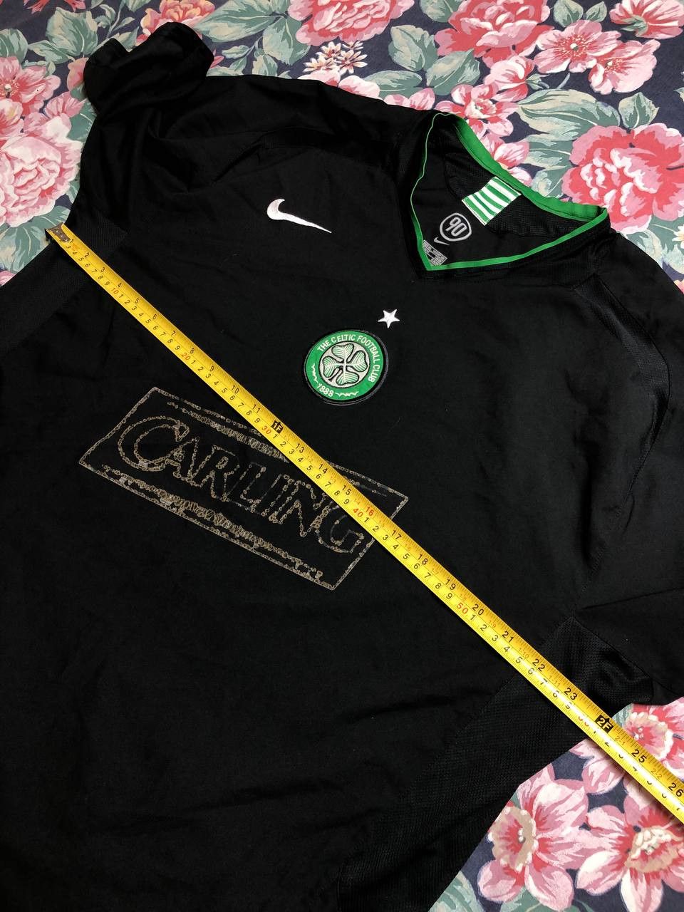 Nike VINTAGE NIKE FC CELTIC SCOTLAND RETRO SOCCER JERSEY Y2K Size US XL / EU 56 / 4 - 9 Thumbnail