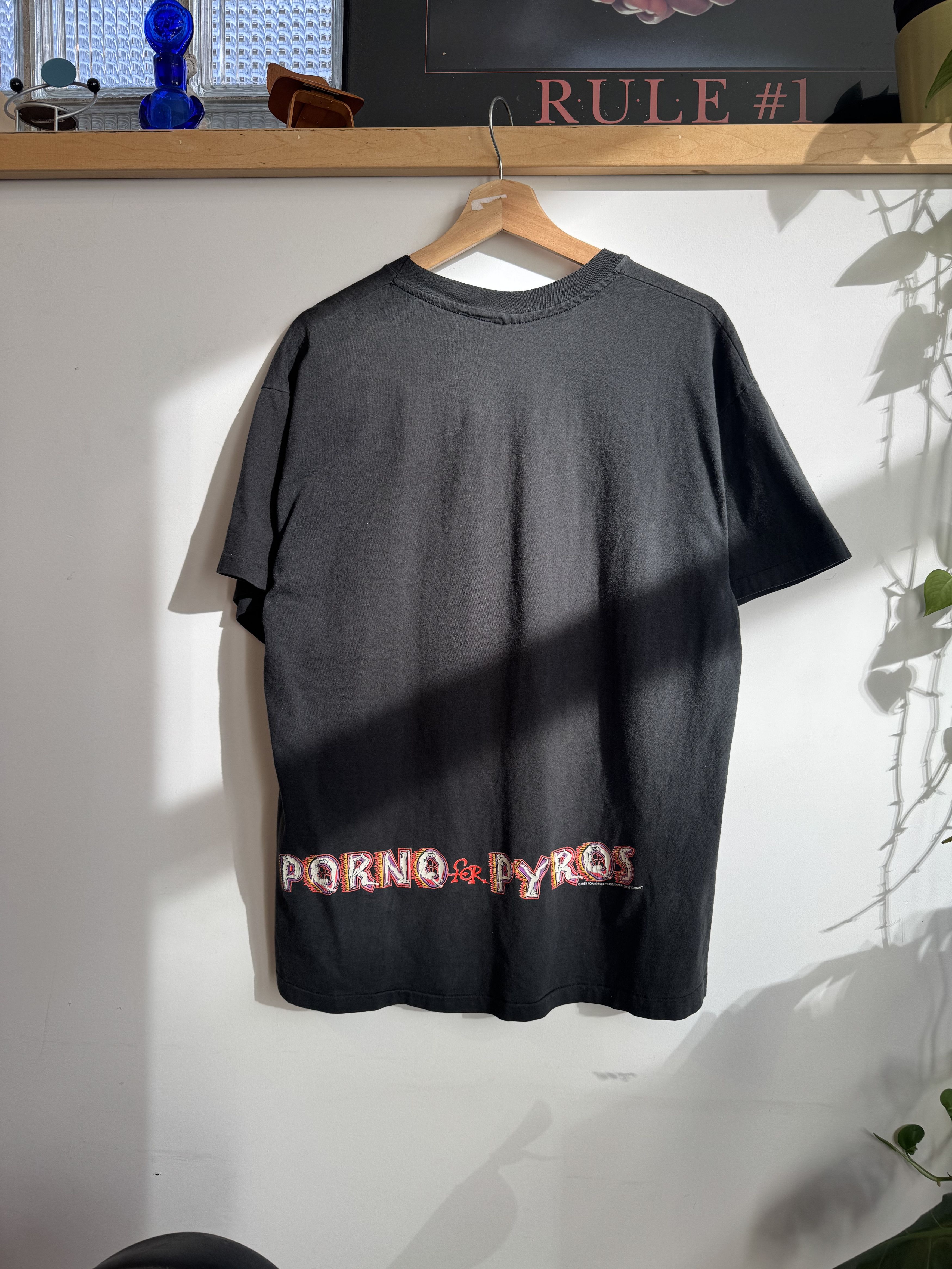 Vintage 1993 Porno for Phyros Fire Tshirt Size XL Size US XL / EU 56 / 4 - 2 Thumbnail