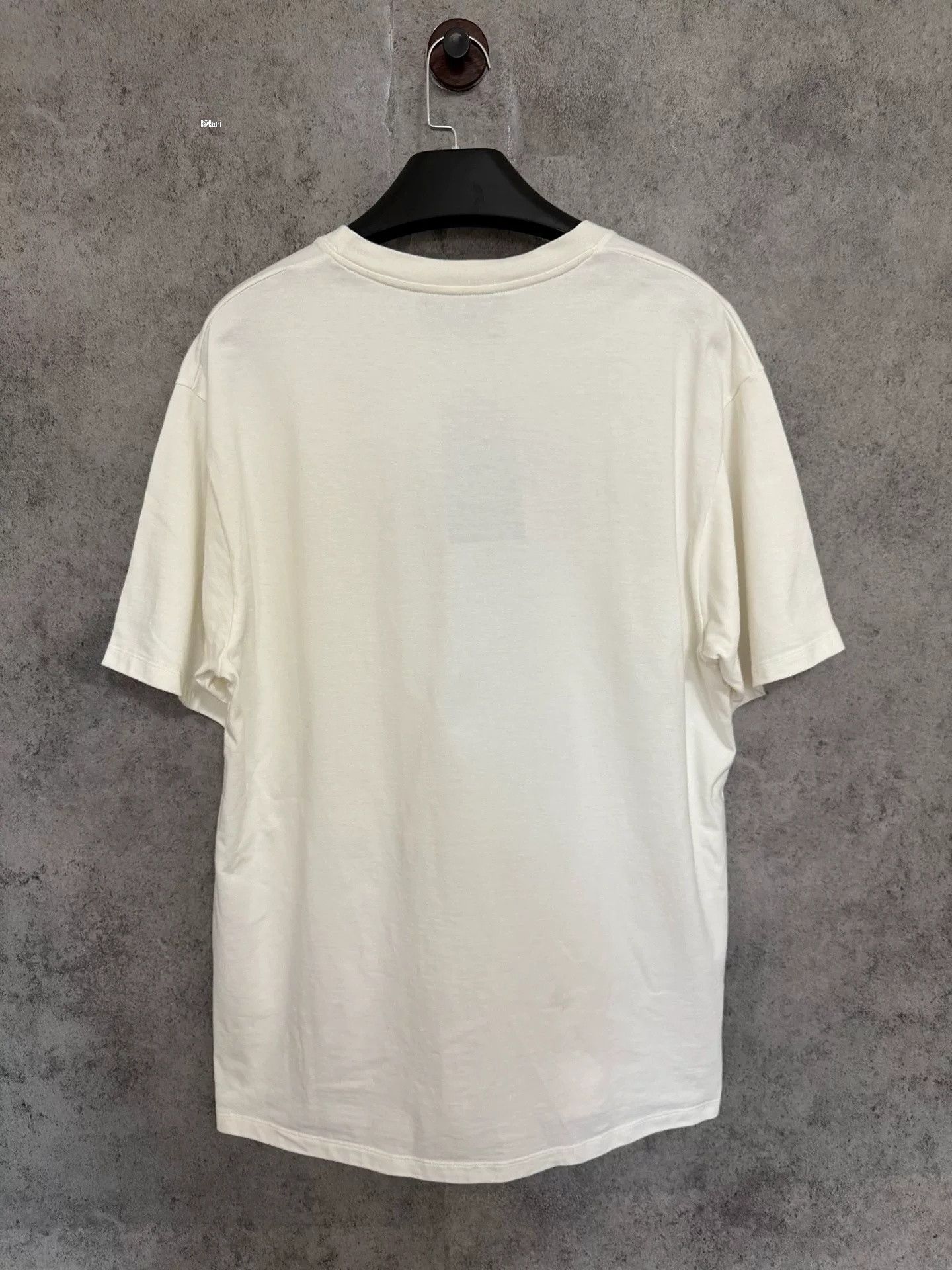 Gucci Gucci White Short-Sleeve Logo Print T-shirt Size US L / EU 52-54 / 3 - 4 Thumbnail