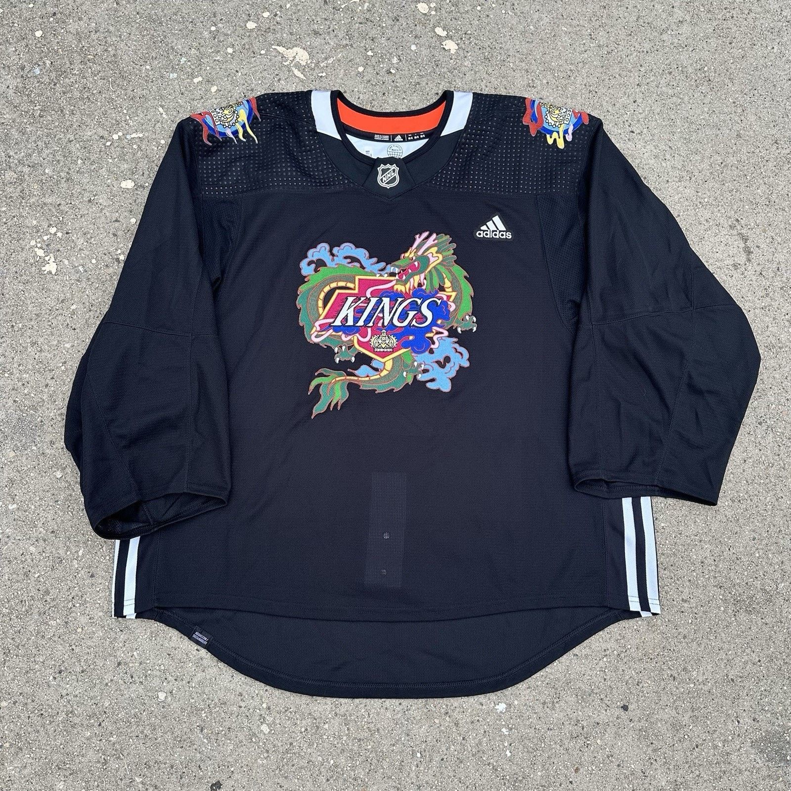 Adidas × NHL Adidas LA Kings Lunar New Year Dragon Hockey Jersey Sz 58 Size US XXL / EU 58 / 5 - 2 Thumbnail