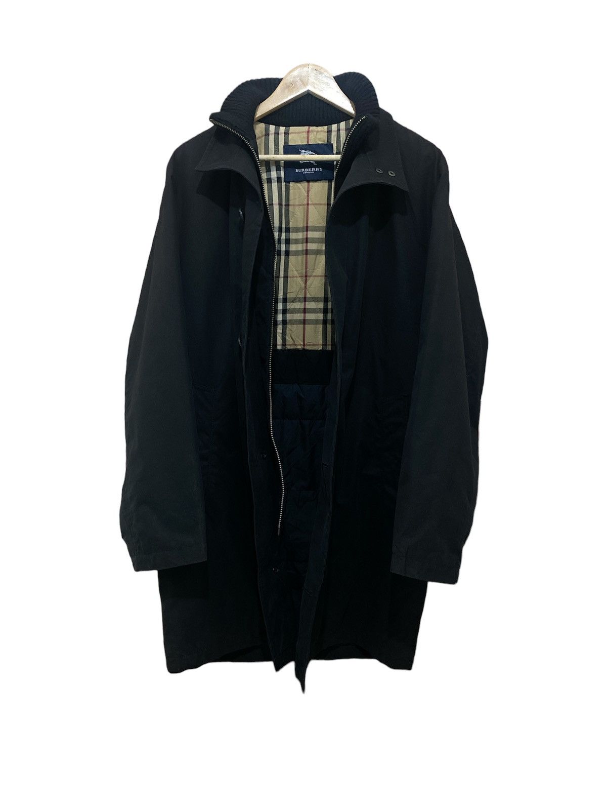 Burberry Vintage Burberry Black Double Collar Nova Check Jacket Size US M / EU 48-50 / 2 - 1 Thumbnail