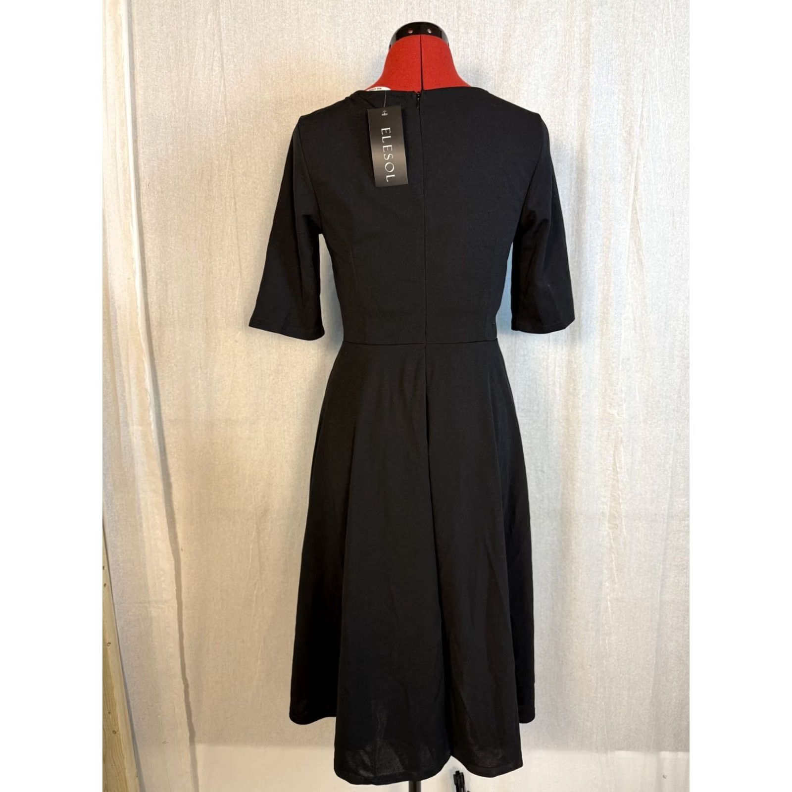 Black Halo ELESOL Women's Midi Dress Black Medium Half Sleeve Stretch Flare NWT F423 Size M / US 6-8 / IT 42-44 - 4 Thumbnail