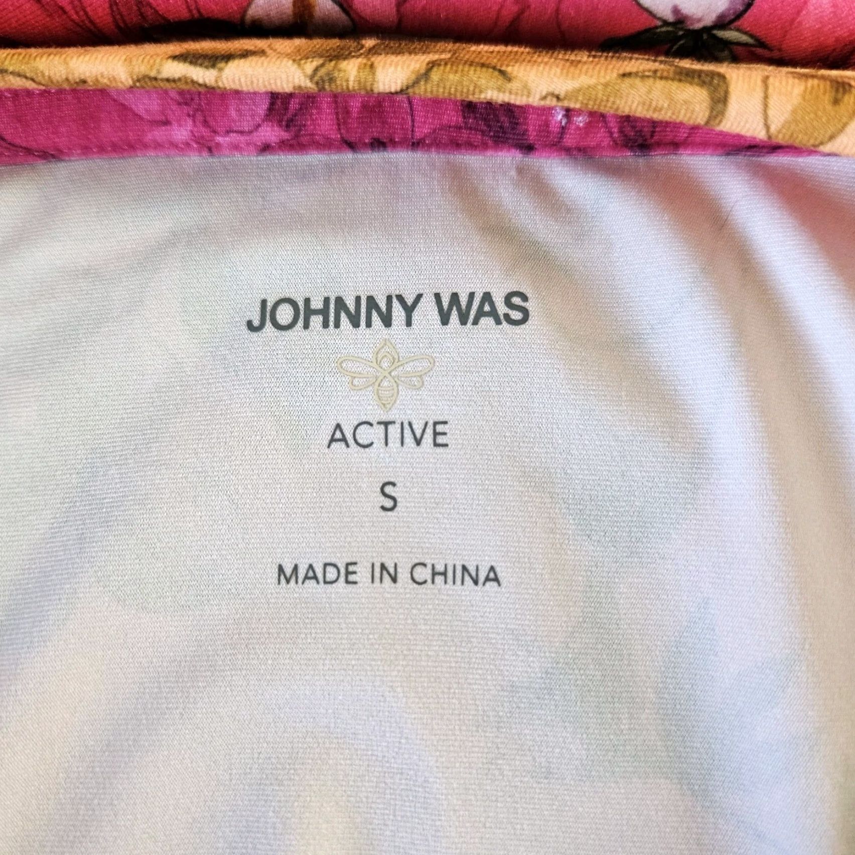 Johnny Was Johnny Was Active Womens Top Sz Small Pink Orange Floral Blouse Shirt Womens Small Pink Floral 90s-Style Size S / US 4 / IT 40 - 6 Thumbnail