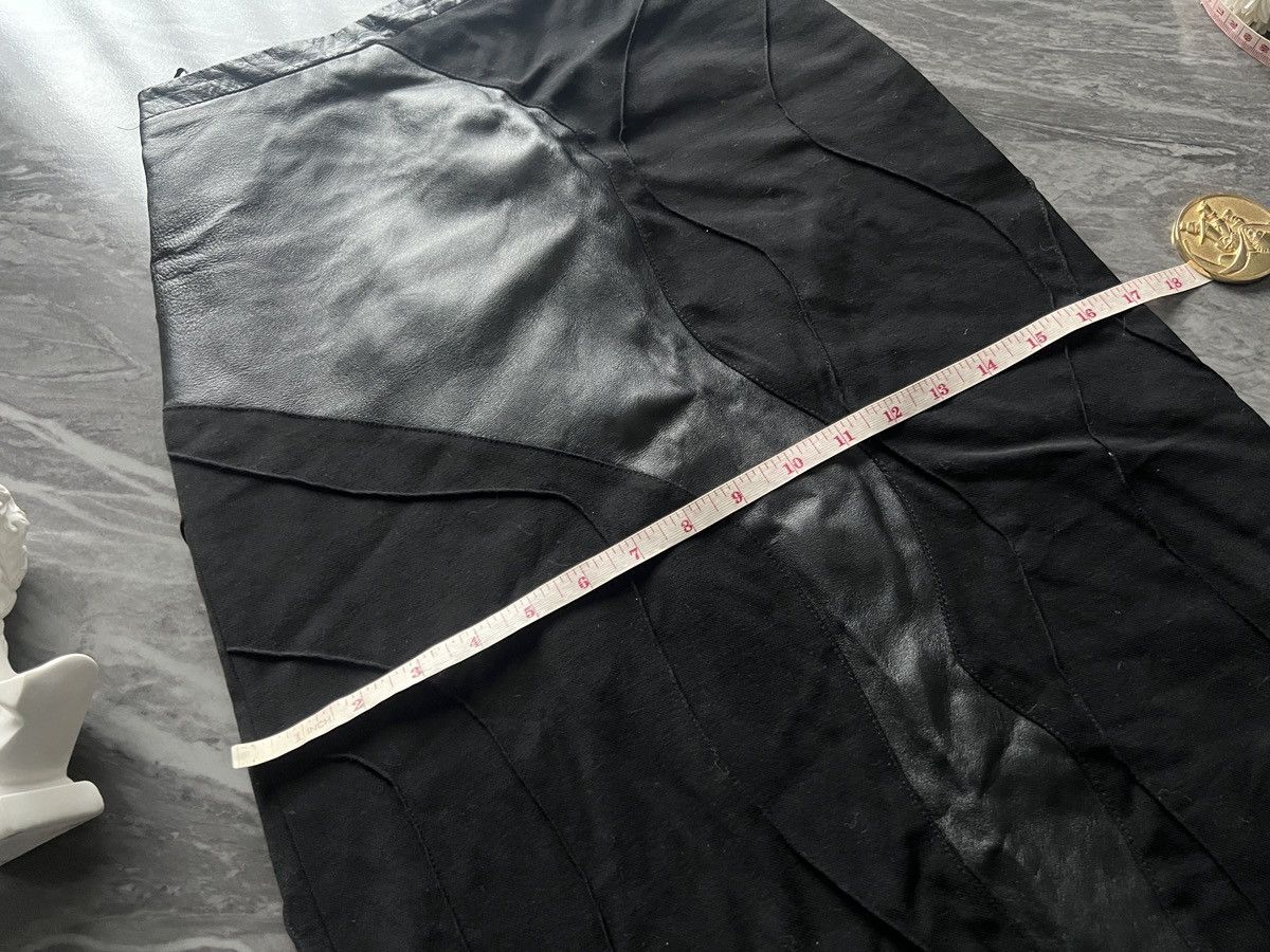 Versace Versus : Versace Midi Skirt Two Layer Wave Made In IT Size 25" / US 0 / IT 36 - 12 Thumbnail
