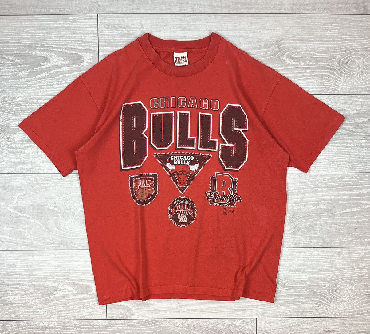 NBA Chicago Bulls NBA Vintage 1992 Red T Shirt XL Size US XL / EU 56 / 4 - 1 Thumbnail