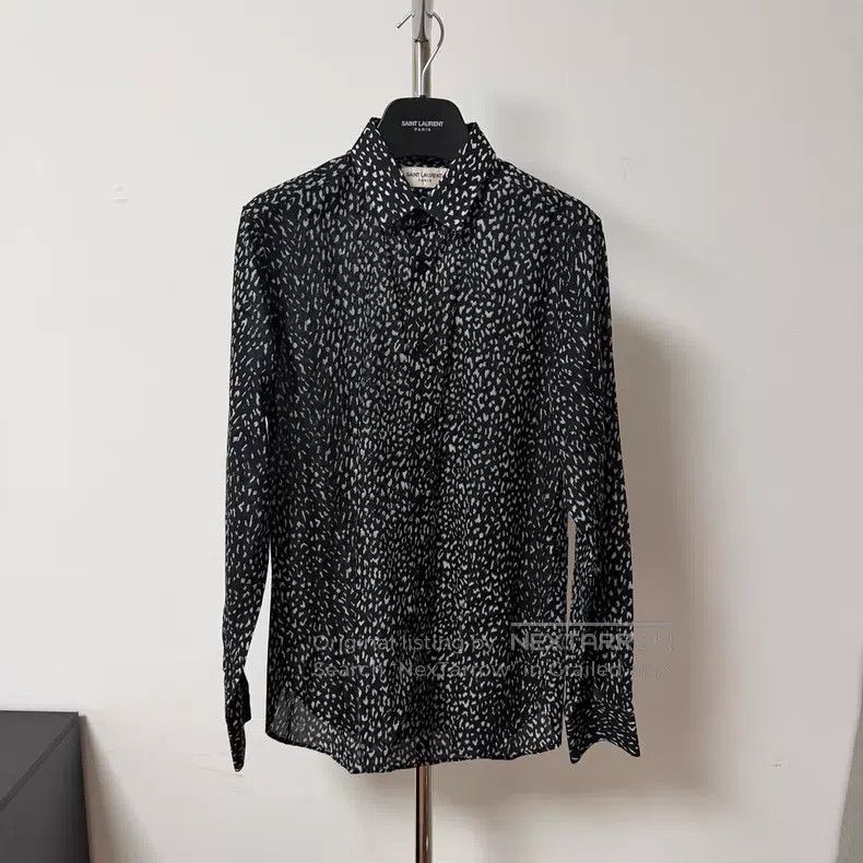 Saint Laurent Paris Saint Laurent Paris Black and White Leopard Print Shirt i Size XS / US 0-2 / IT 36-38 - 1 Thumbnail