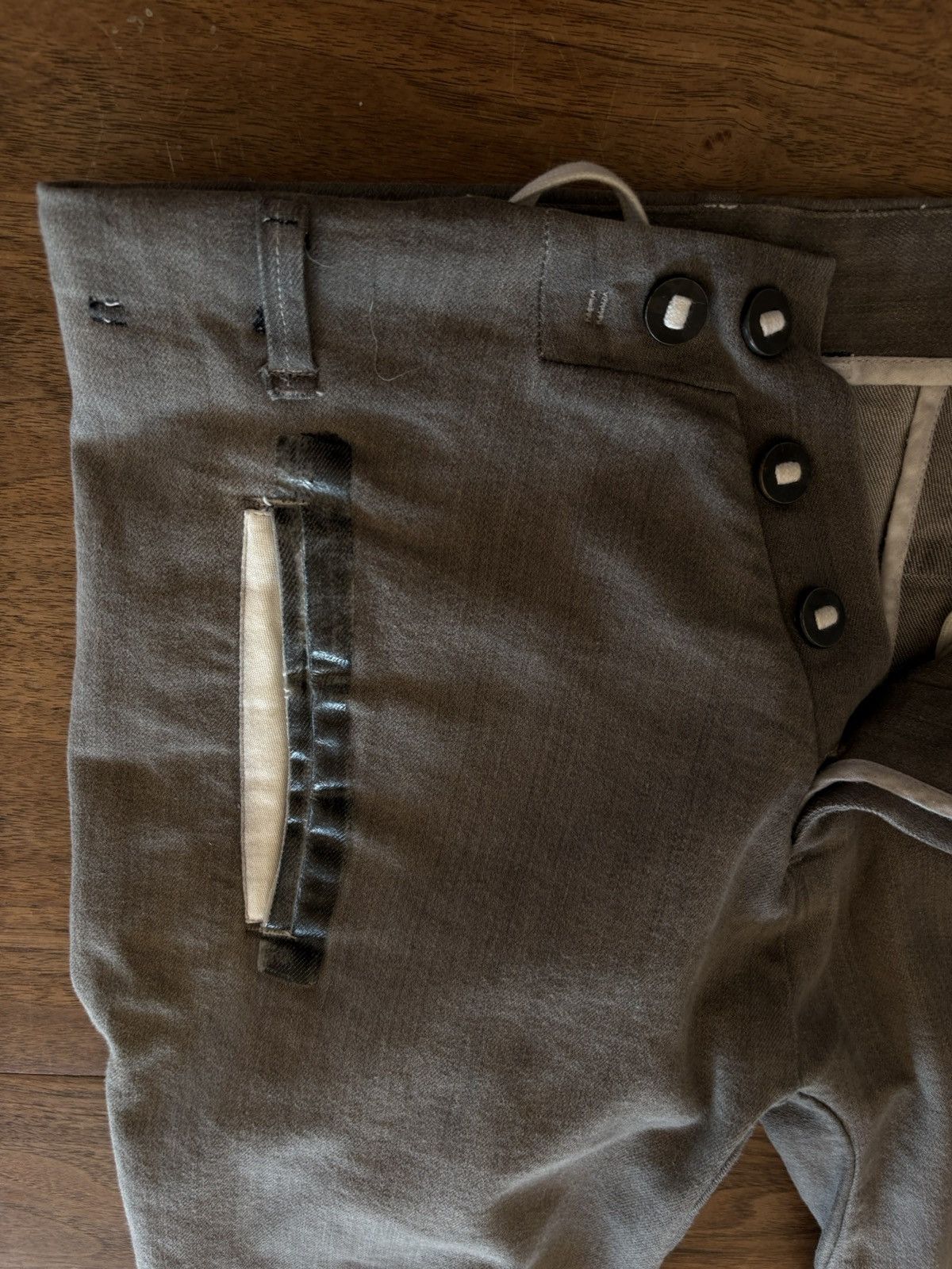 BNWT P11 F1603K Light grey Taped Oxidized