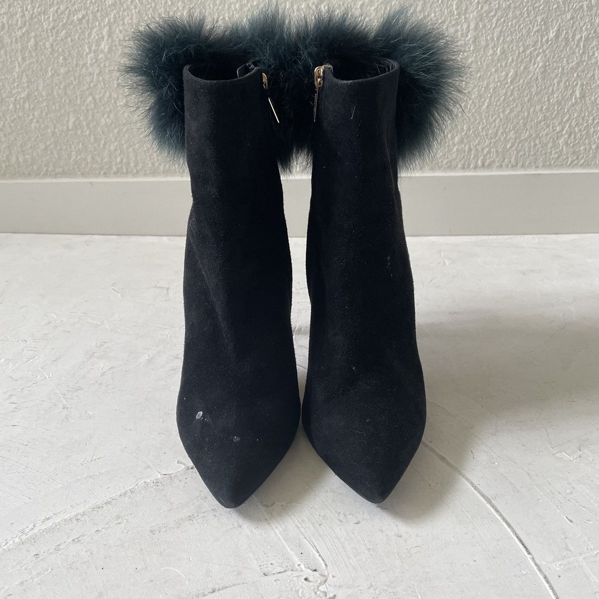 Jimmy Choo Jimmy Choo Black Velvet Boots With Pom Pom Size EU 38.5 US 8 Size US 8 / IT 38 - 4 Thumbnail