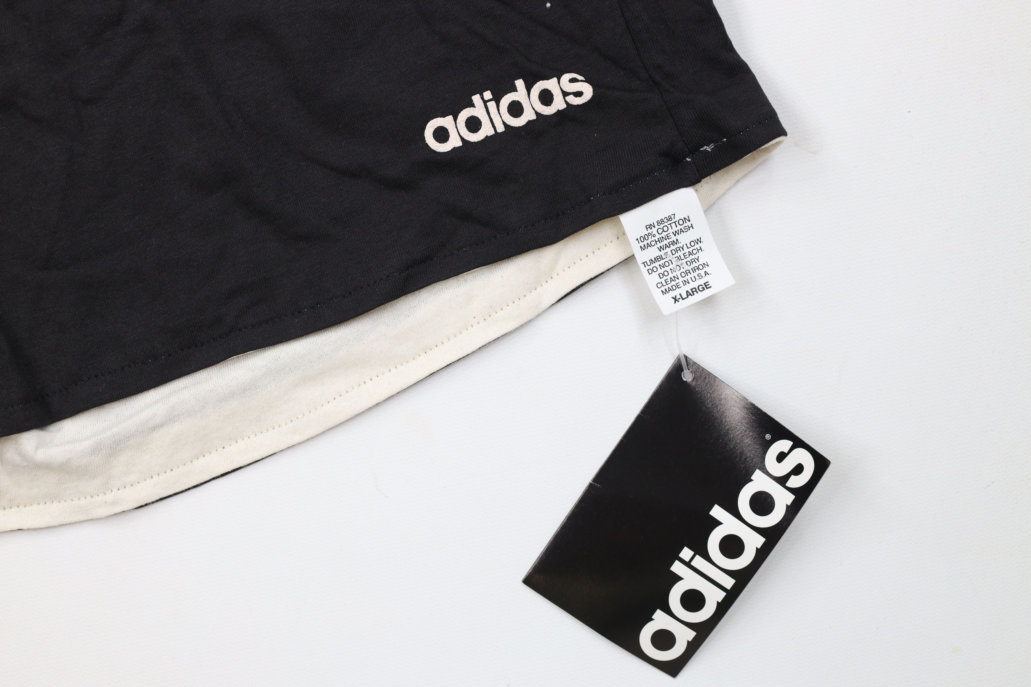 Adidas Deadstock Vintage 90s Adidas Reversible Above Knee Shorts Size US 36 / EU 52 - 5 Thumbnail