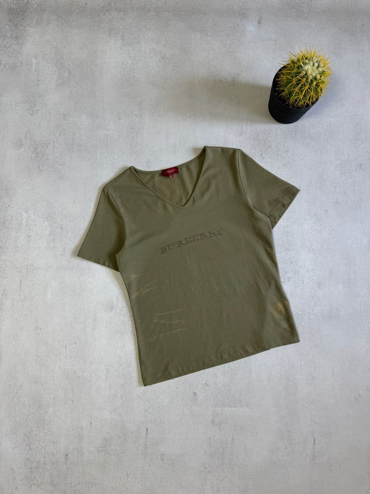 Burberry Burberry London T Shirt Tee Blouse Big Logo Womens 42 Size Size M / US 6-8 / IT 42-44 - 1 Thumbnail