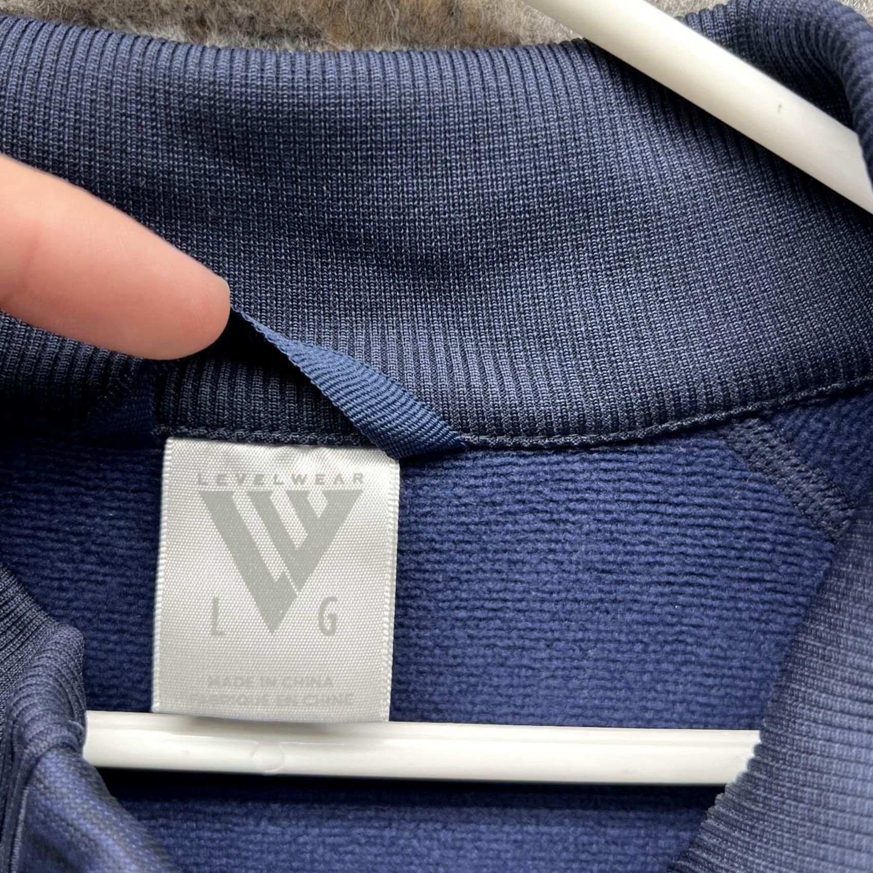 Vintage VINTAGE Levelwear Sweater Men Large Adult Blue Navy 1/4 Zip Pullover Mclaren (Note: vintage flag states No) Size US L / EU 52-54 / 3 - 6 Thumbnail