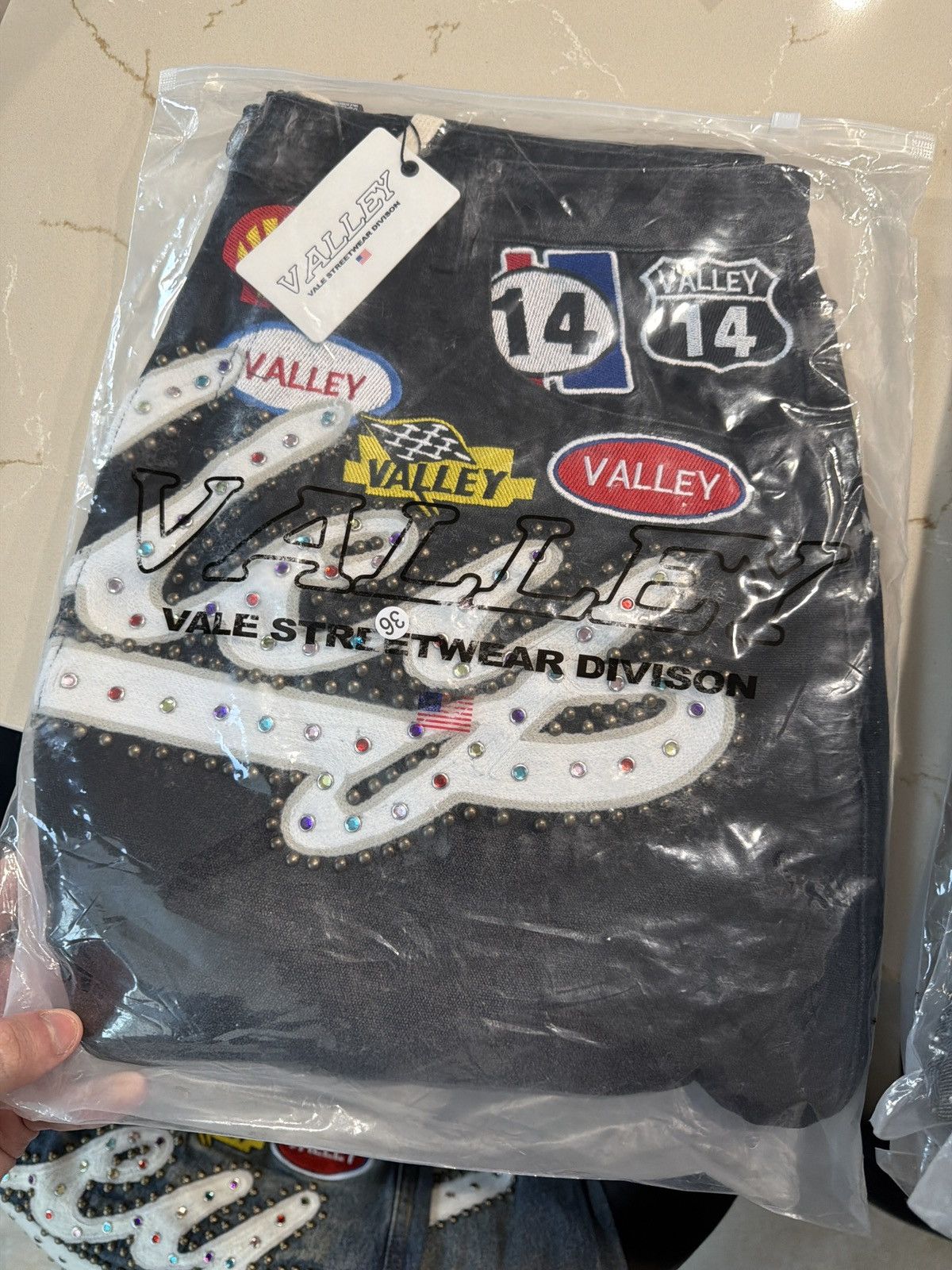 Vale Vale Forever Black 1980s Patchwork Jorts – Black – New 36 Size US 36 / EU 52 - 10 Thumbnail