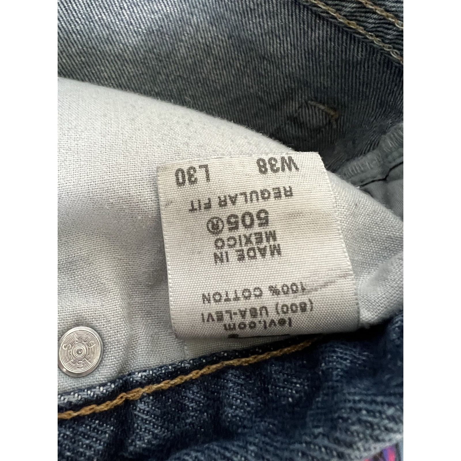 Levi's Vintage Levi’s 505 Blue Denim Jeans Size 36x30 Made in Mexic Size US 36 / EU 52 - 4 Thumbnail