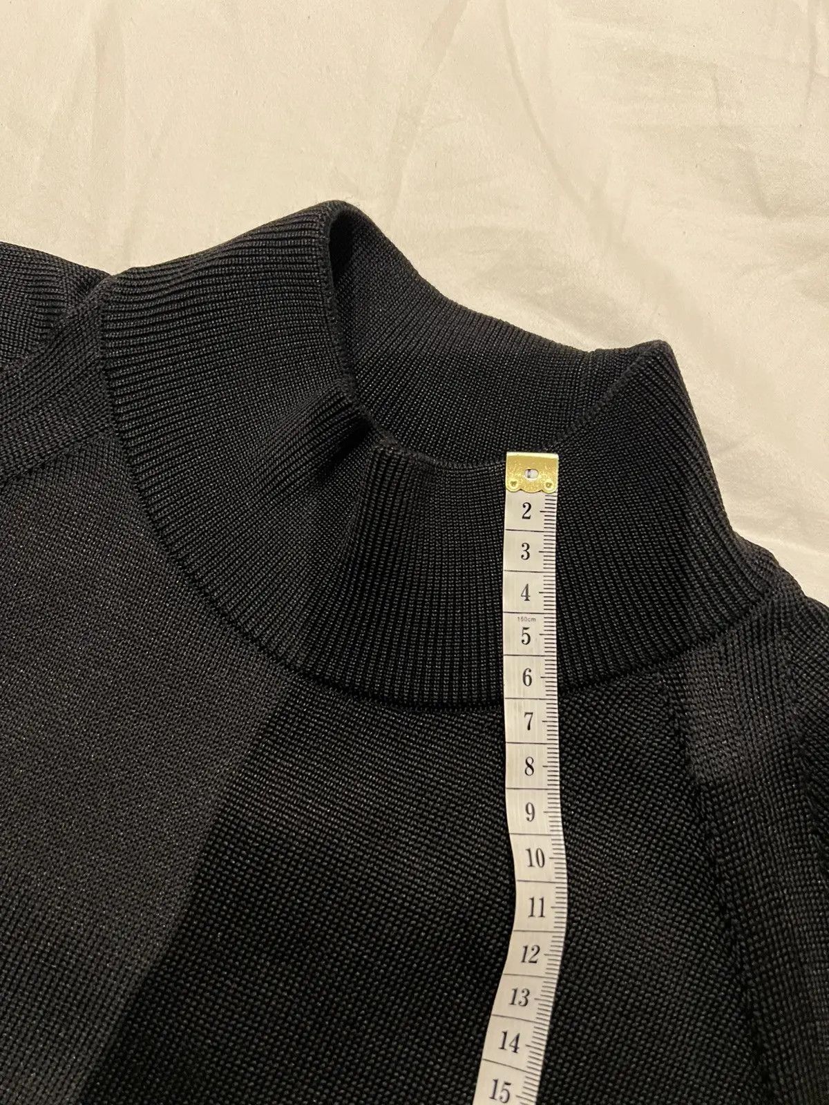 Tom Ford CC000020 Silk Knitwear & Sweatshirt in Black Size US M / EU 48-50 / 2 - 14 Thumbnail