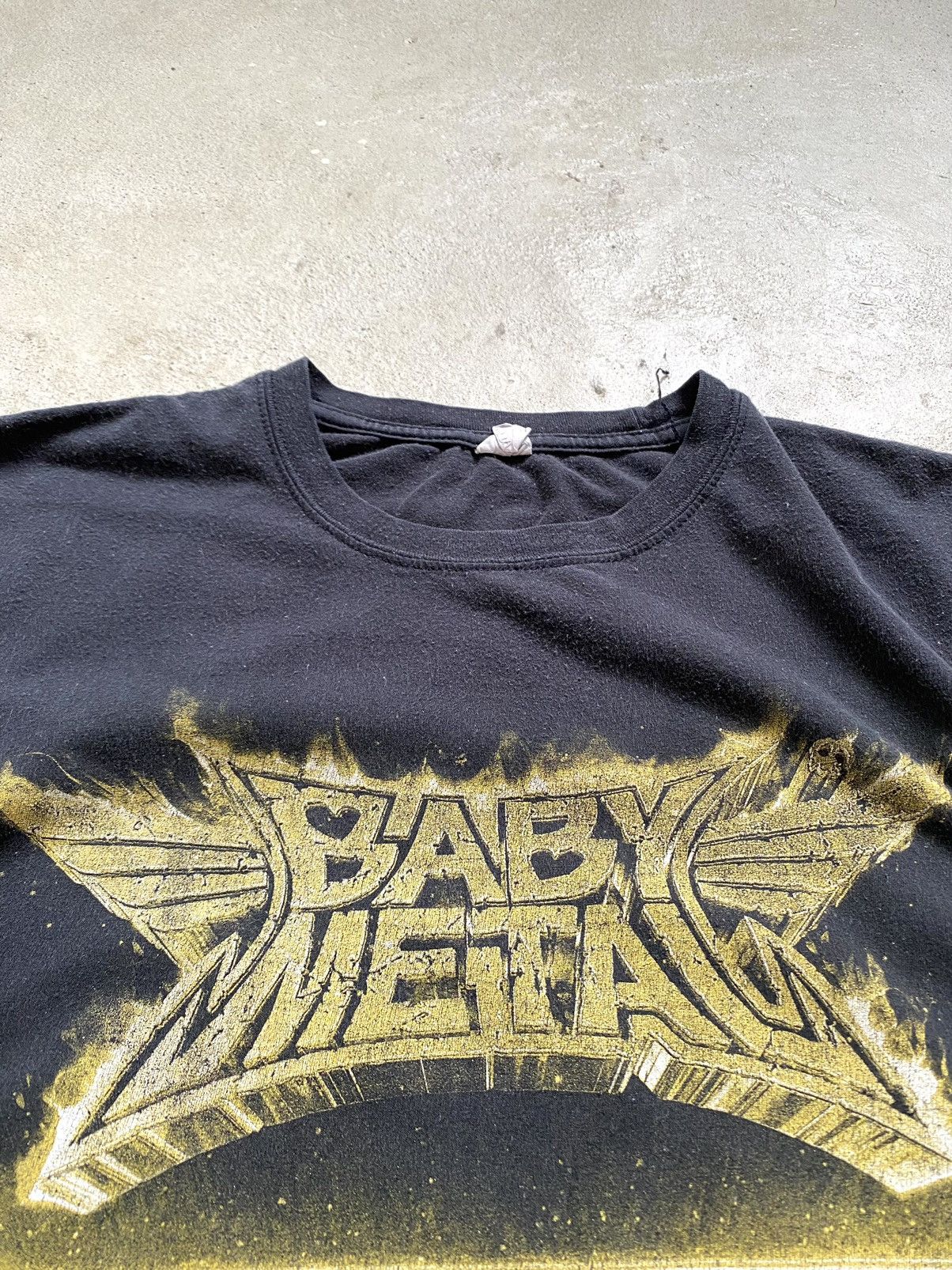 Band Tees Rare! Baby Metal Japanese Band T Shirt Size US L / EU 52-54 / 3 - 5 Thumbnail