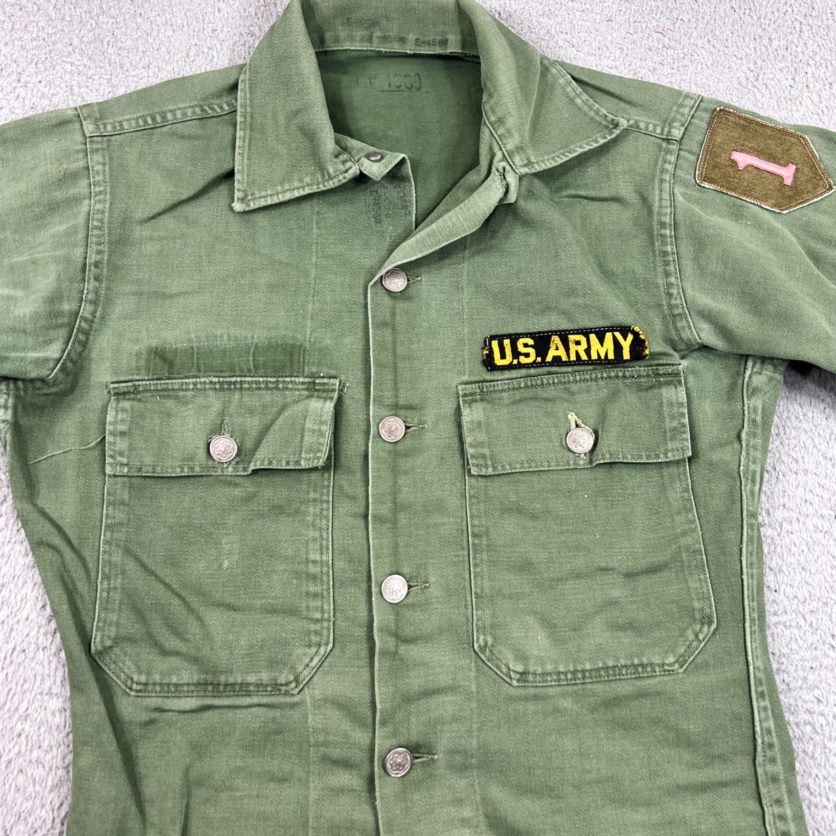 Vintage VINTAGE US Army Jacket Shirt Small Green 40s 50s 60s Navy Button-Up Twill Cotton Long Sleeve Embroidered Distressed Fade Size US S / EU 44-46 / 1 - 2 Thumbnail
