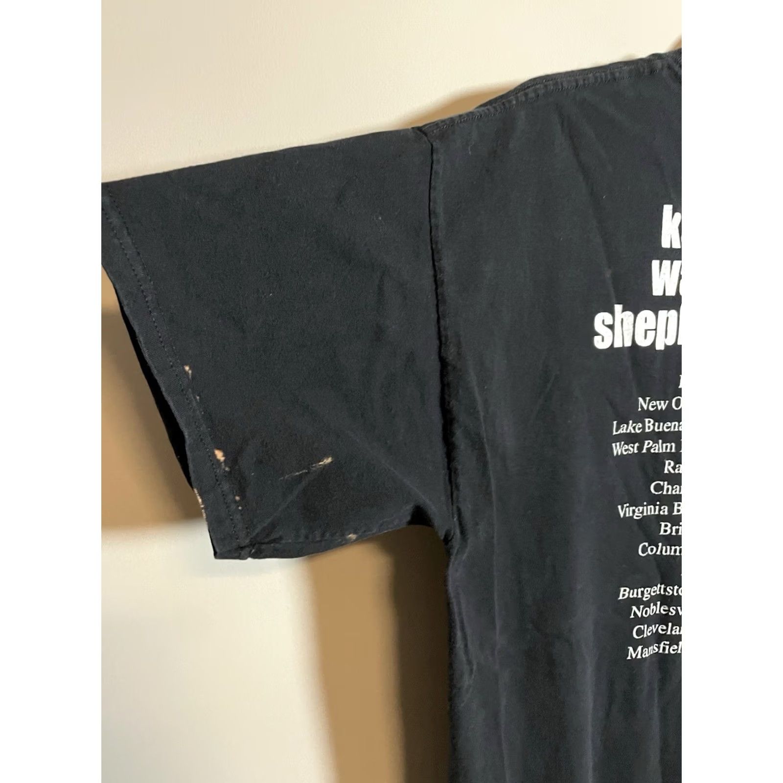 Delta VINTAGE Kenny Wayne Shepherd Double Trouble Tour T-Shirt XL Black Men Short Sleeve Cotton 2003 20s Distressed Mens Size US XL / EU 56 / 4 - 7 Thumbnail