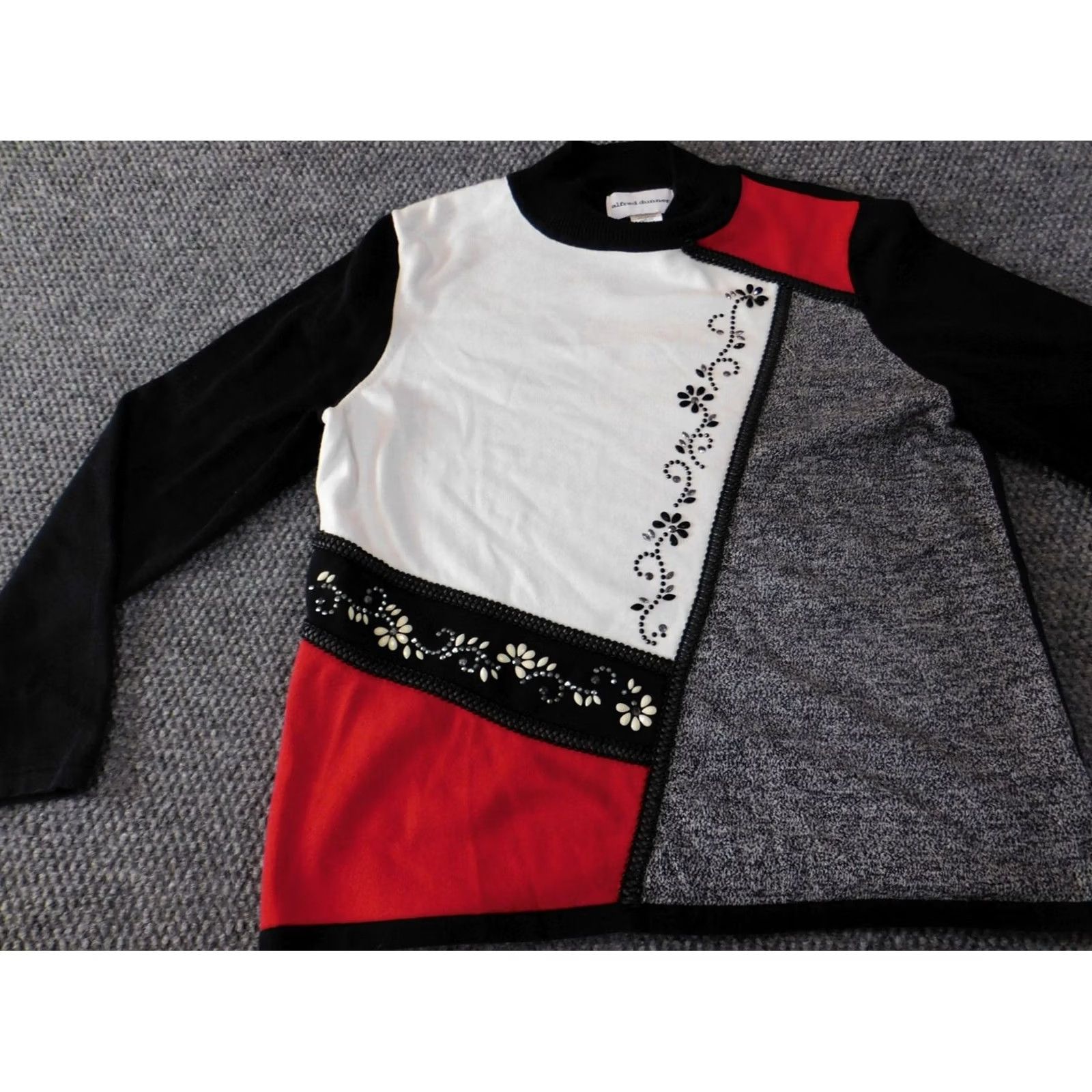 Vintage Alfred Dunner Sweat er Small black womens pullover stretch check classic Raglan Sleeve Crew Neck Button Knit Acrylic Cotton Regular Modern 30s? Size S / US 4 / IT 40 - 3 Thumbnail