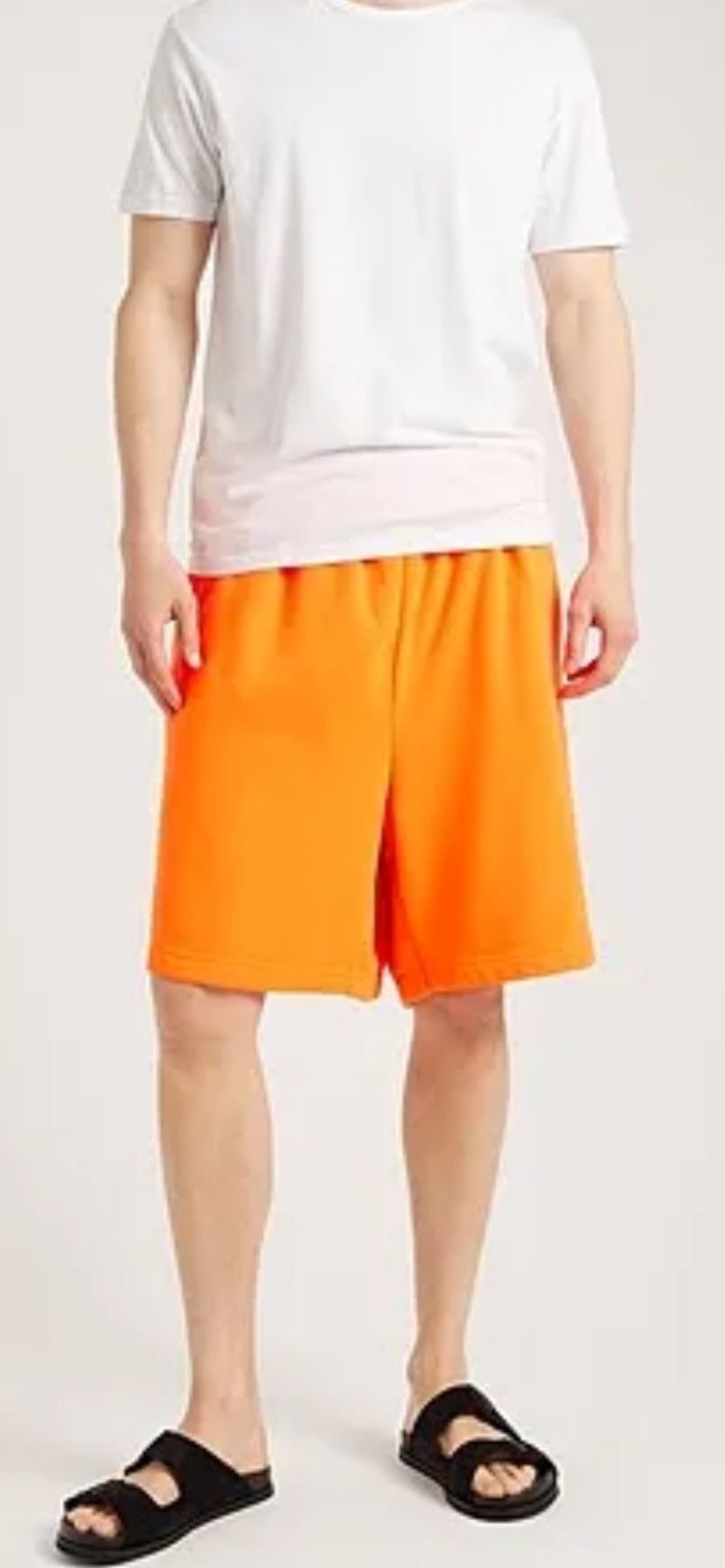 Balenciaga Balenciaga men’s oversized shorts. XS-L. $690 Size US 36 / EU 52 - 1 Thumbnail