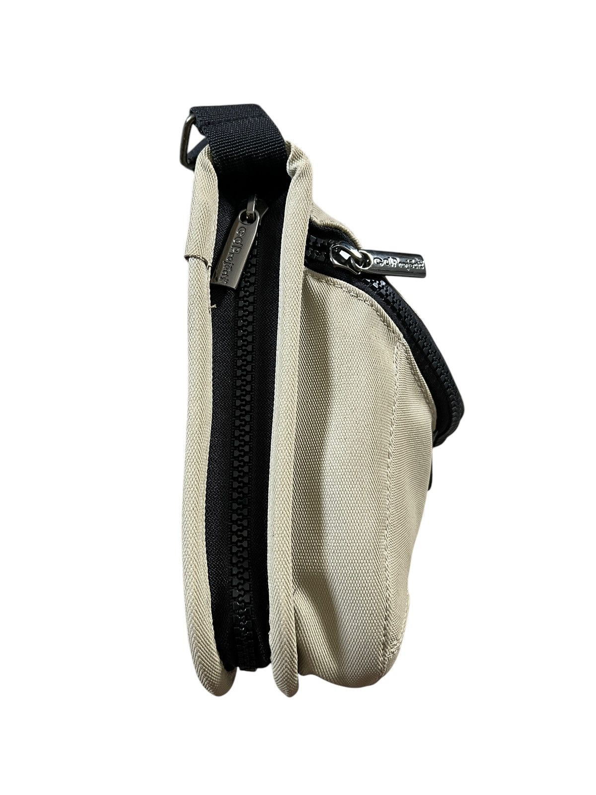 Hysteric Glamour 1990 Hysteric Glamour Vinyl Junkie CD/ Walkman Sling Bag Size ONE SIZE - 6 Thumbnail