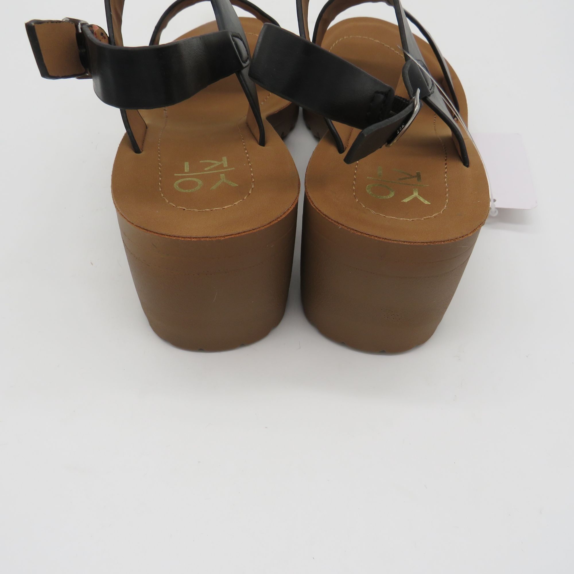 Other Yoki Womens Black Slingback Platform Sandals Size 7.5 Faux L Size US 7.5 / IT 37.5 - 4 Thumbnail