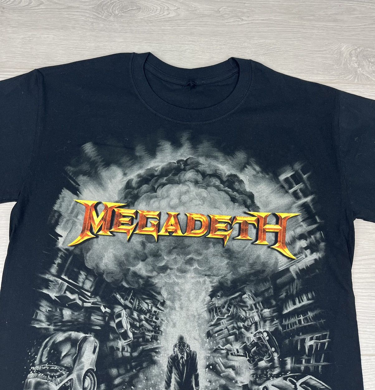 Band Tees Megadeth 2011 Black Print T Shirt M sz Size US M / EU 48-50 / 2 - 6 Thumbnail