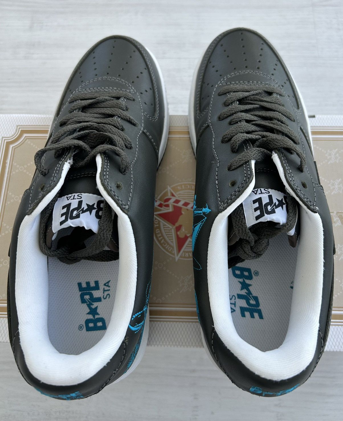 Bape VERY RARE OG 2003 A BATHING APE X UNKLE 1 OF 100 BAPESTA Size US 10 / EU 43 - 10 Thumbnail
