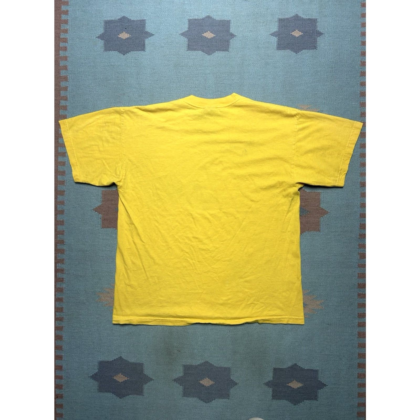 Hot Topic VINTAGE Hot Topic T-Shirt Funny Yellow XL Men Pull My Finger Graphic Graphic T Shirt 90s Funny Joke Size US XL / EU 56 / 4 - 7 Thumbnail