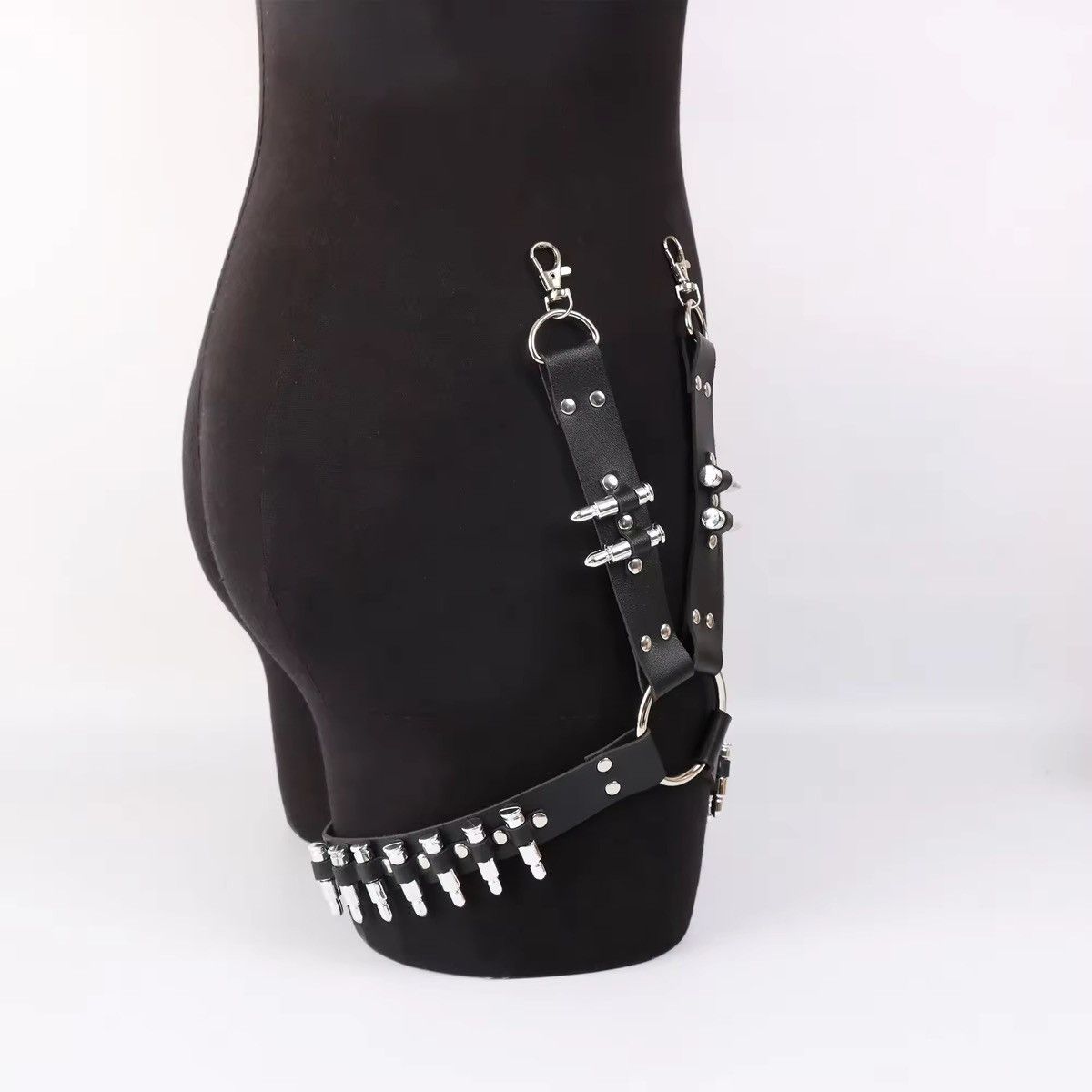 Japanese Brand Punk Thigh Garter Bullet Belt Size ONE SIZE - 2 Thumbnail