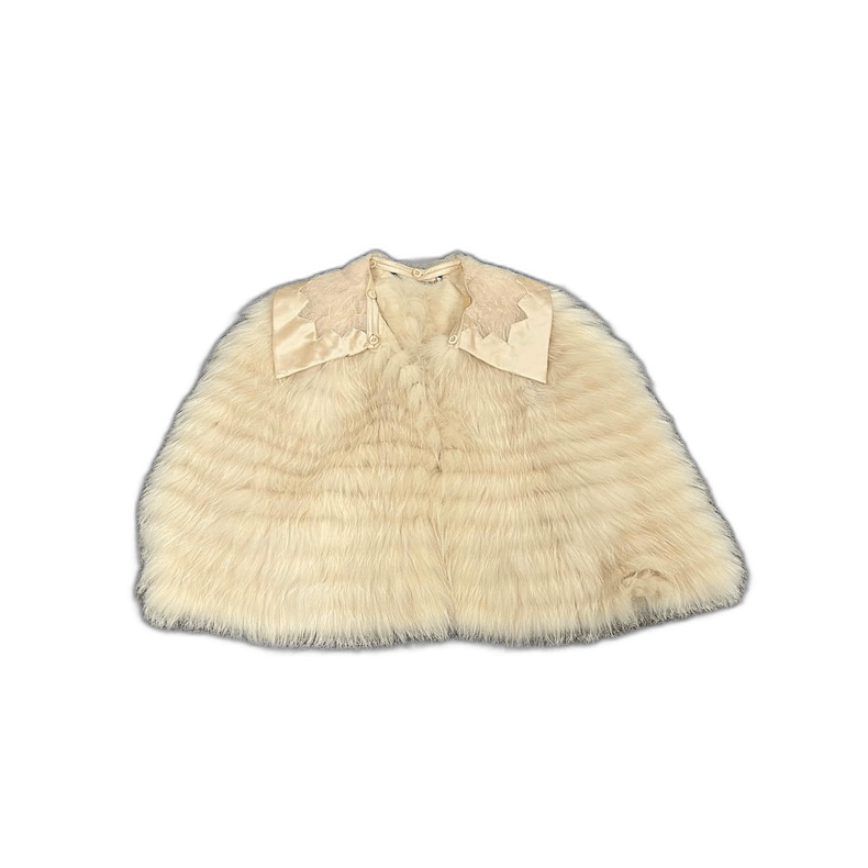 Fendi Fendi Fox Fur Cape with Silk Collar Size M / US 6-8 / IT 42-44 - 1 Thumbnail