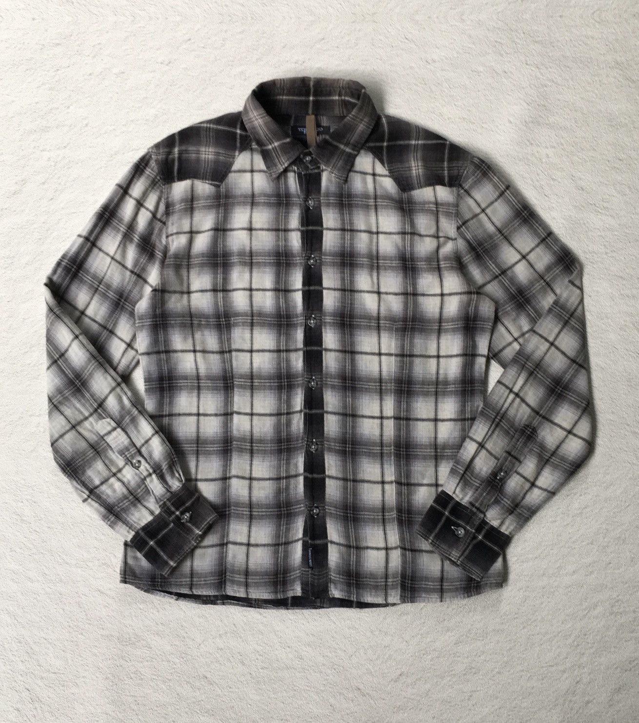 Tornado Mart Tornado Mart Button ups Size US M / EU 48-50 / 2 - 1 Thumbnail