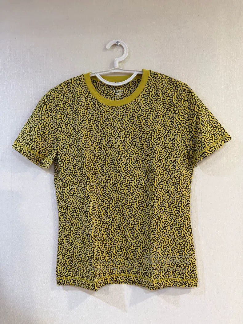 Hermes Hermes Yellow Full Print Short Sleeve Size XS / US 0-2 / IT 36-38 - 1 Thumbnail