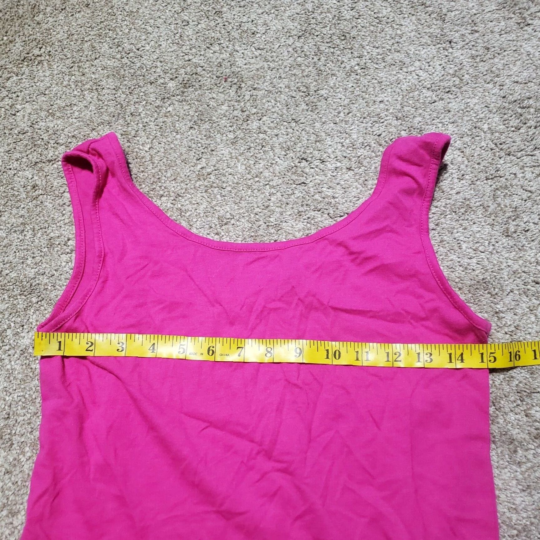 Vintage Avon Tank Shirt Women XS Pink Sleeveless V-Neck Solid Adult Shirt Womens XS Pink Avon Tank Sleeveless V-Neck Solid Shirt Size XS / US 0-2 / IT 36-38 - 3 Thumbnail